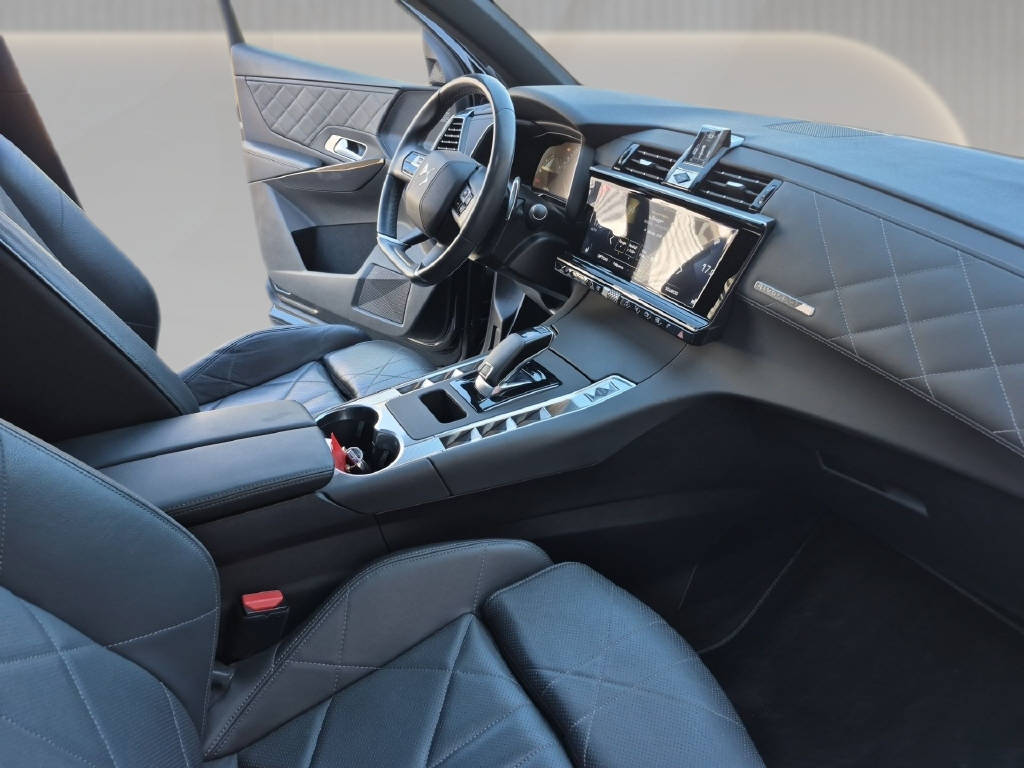 DS AUTOMOBILES DS 7 Essence 180ch Automatique SO Chic-image-12