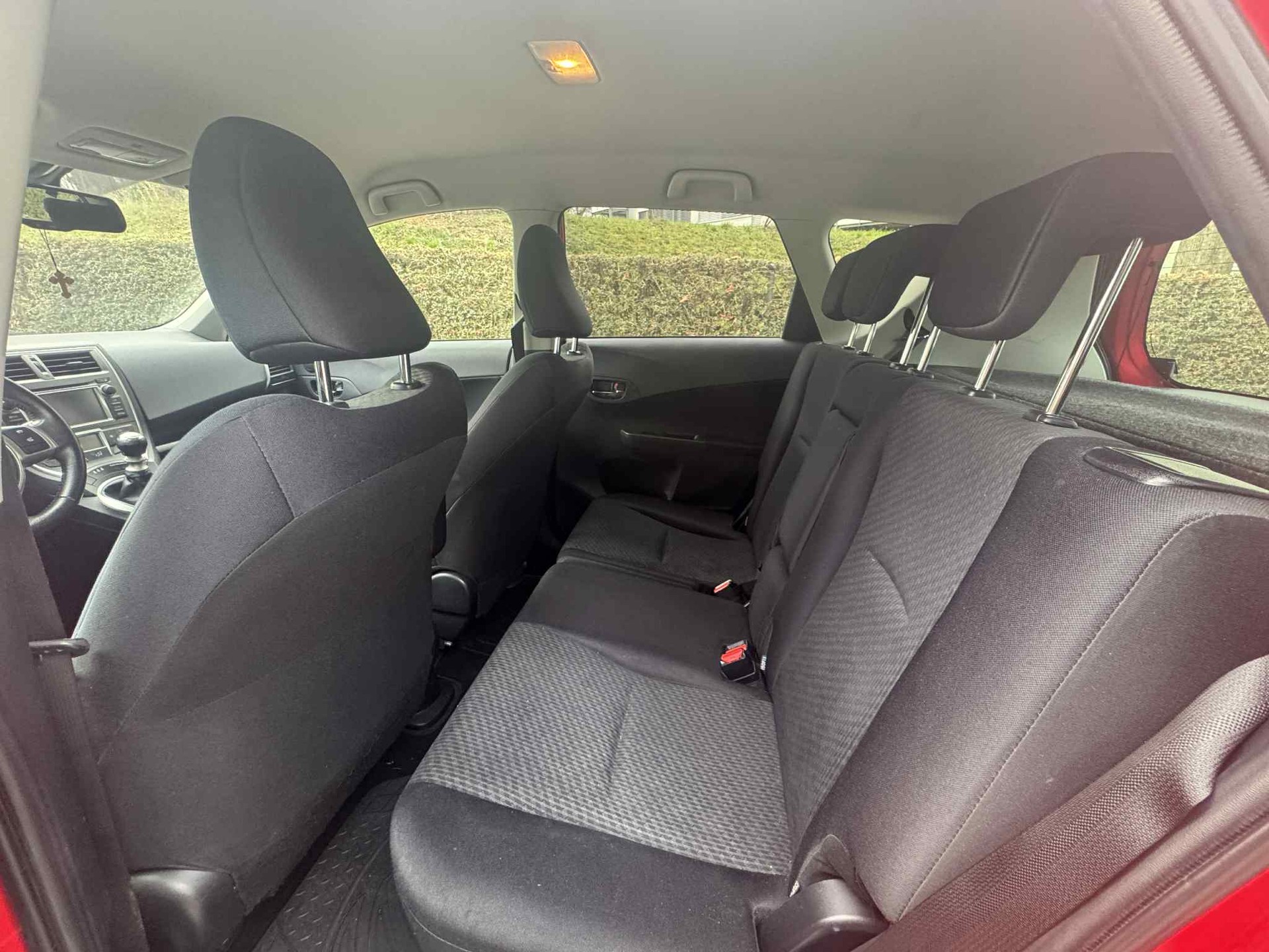 TOYOTA 1.33 VVT-i Linea Sol-image-5