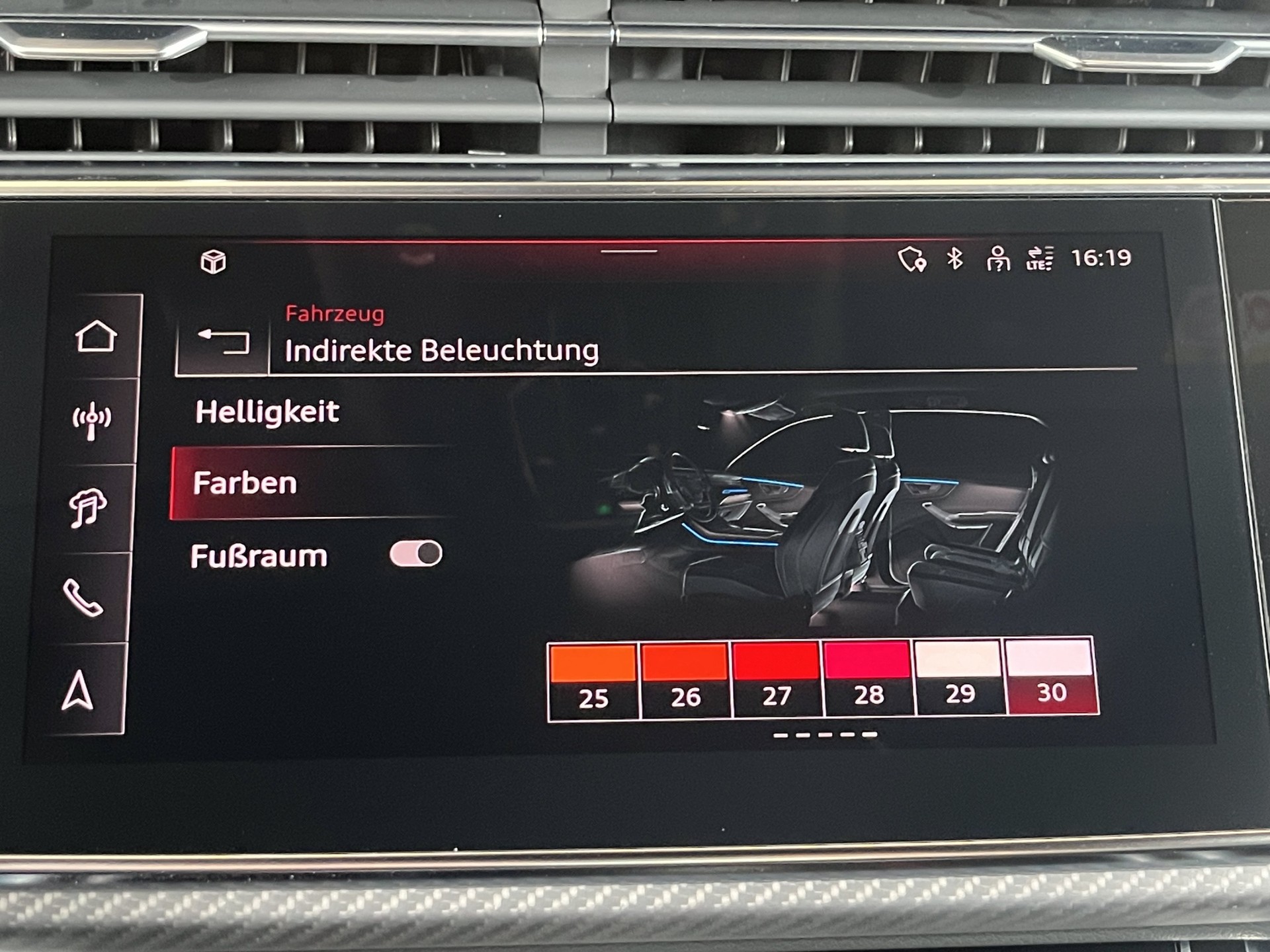 AUDI RSQ8 performance quattro*New Fahrzeug*Standheizung, AHK, Panodach, (5-Jahre Garantie)-image-25