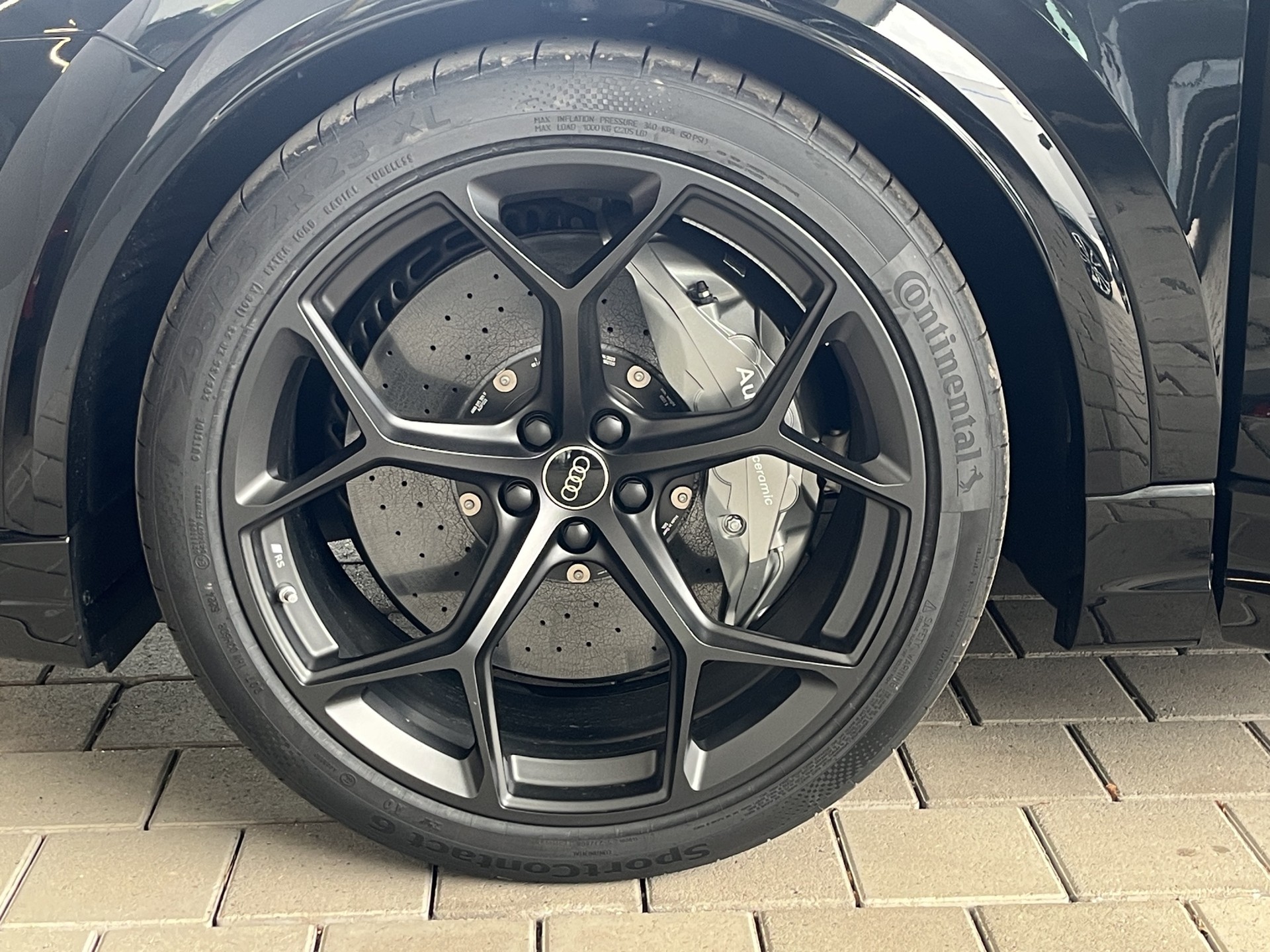 AUDI RSQ8 performance quattro*New Fahrzeug*Standheizung, AHK, Panodach, (5-Jahre Garantie)-image-30