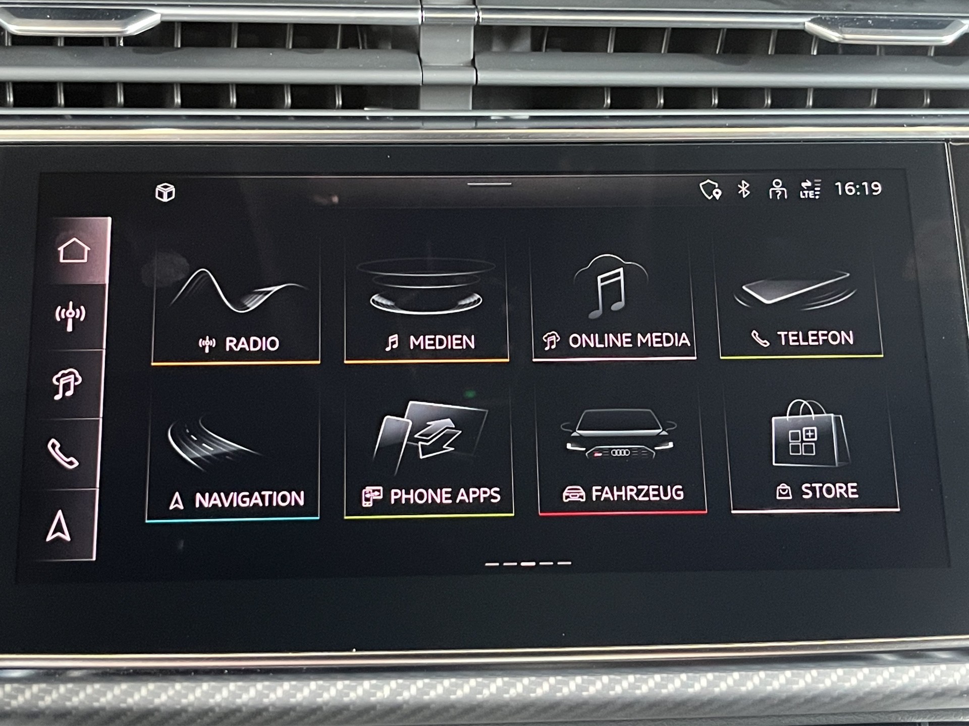 AUDI RSQ8 performance quattro*New Fahrzeug*Standheizung, AHK, Panodach, (5-Jahre Garantie)-image-26