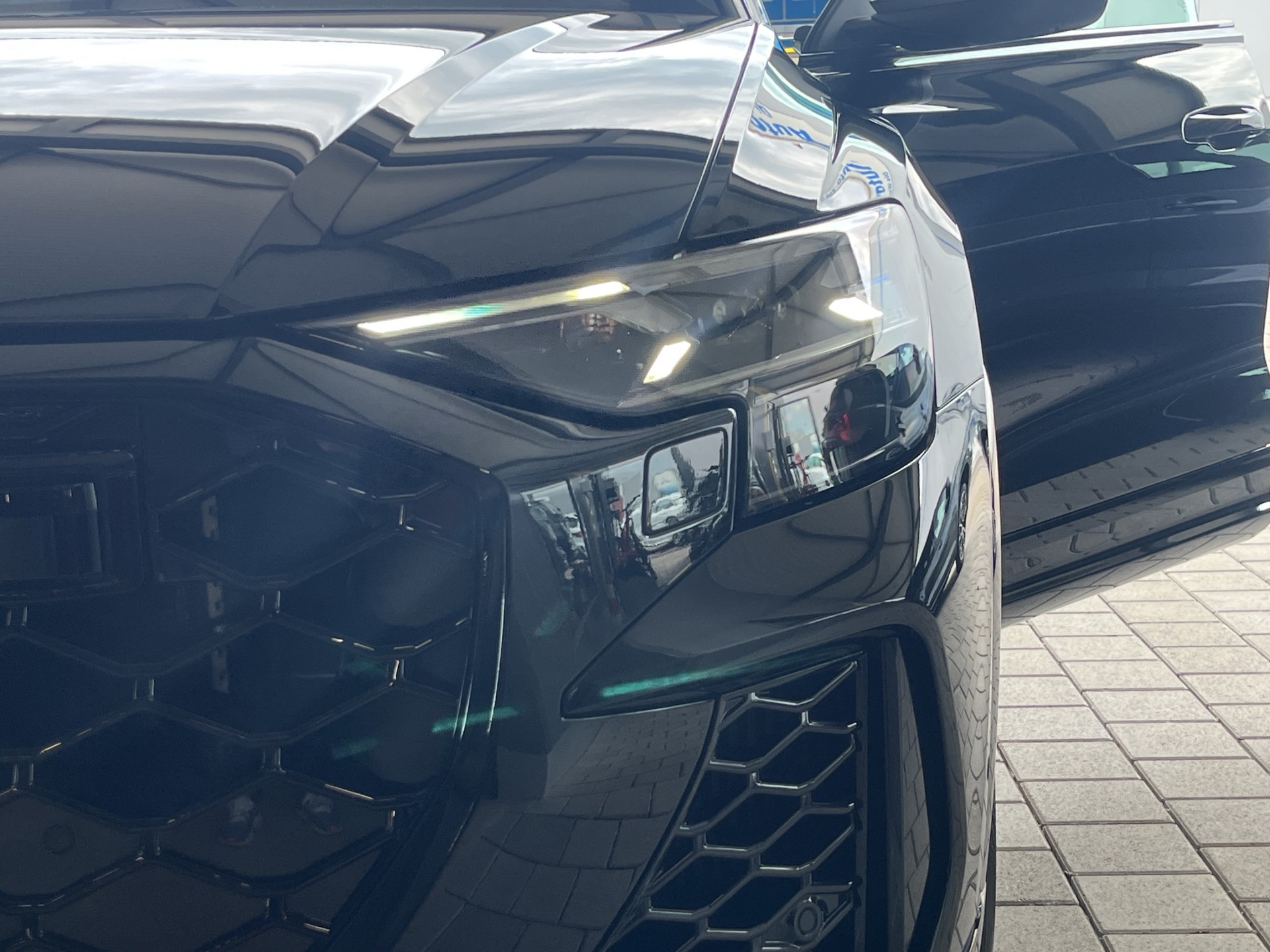 AUDI RSQ8 performance quattro*New Fahrzeug*Standheizung, AHK, Panodach, (5-Jahre Garantie)-image-31