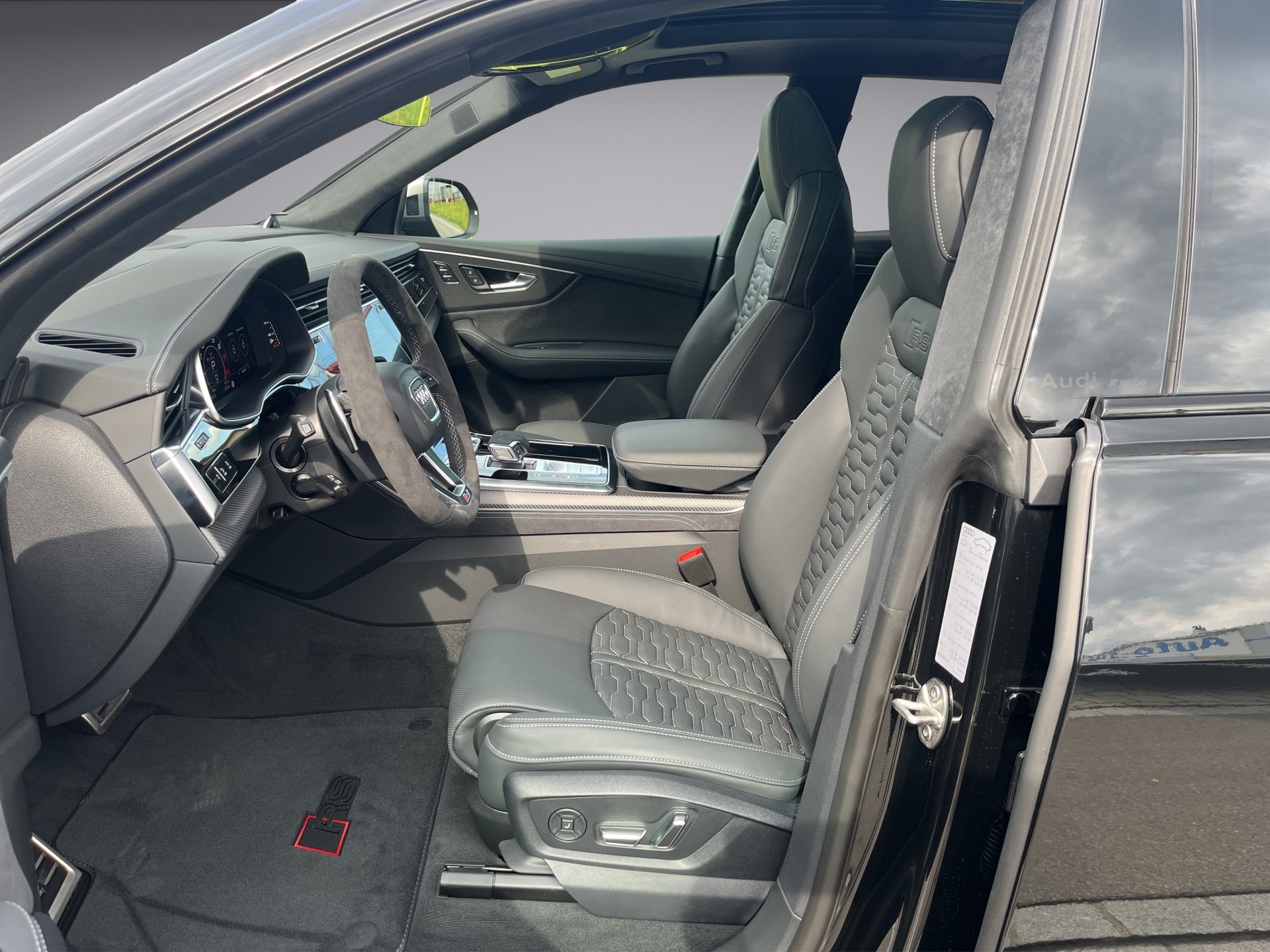 AUDI RSQ8 performance quattro*New Fahrzeug*Standheizung, AHK, Panodach, (5-Jahre Garantie)-image-8