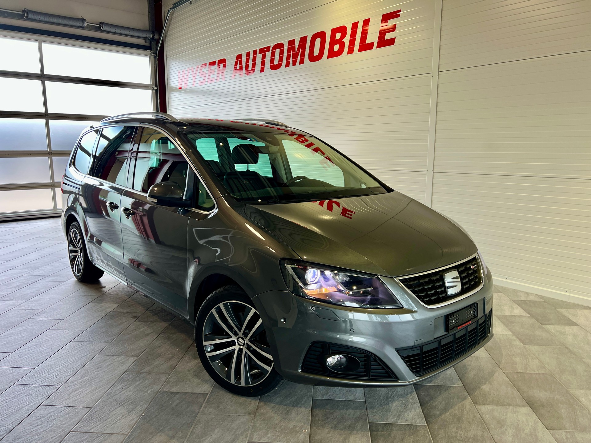 SEAT Alhambra 1.4 TSI DSG Hola FR