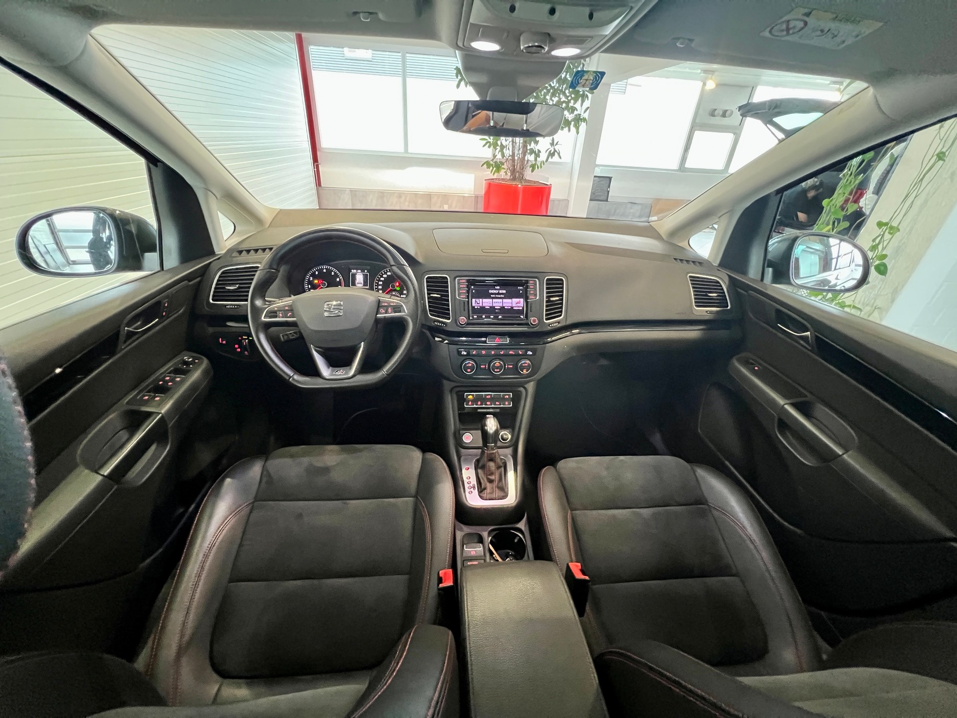 SEAT Alhambra 1.4 TSI DSG Hola FR-image-15