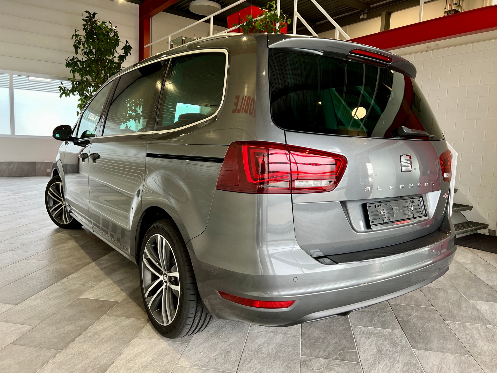 SEAT Alhambra 1.4 TSI DSG Hola FR-image-4