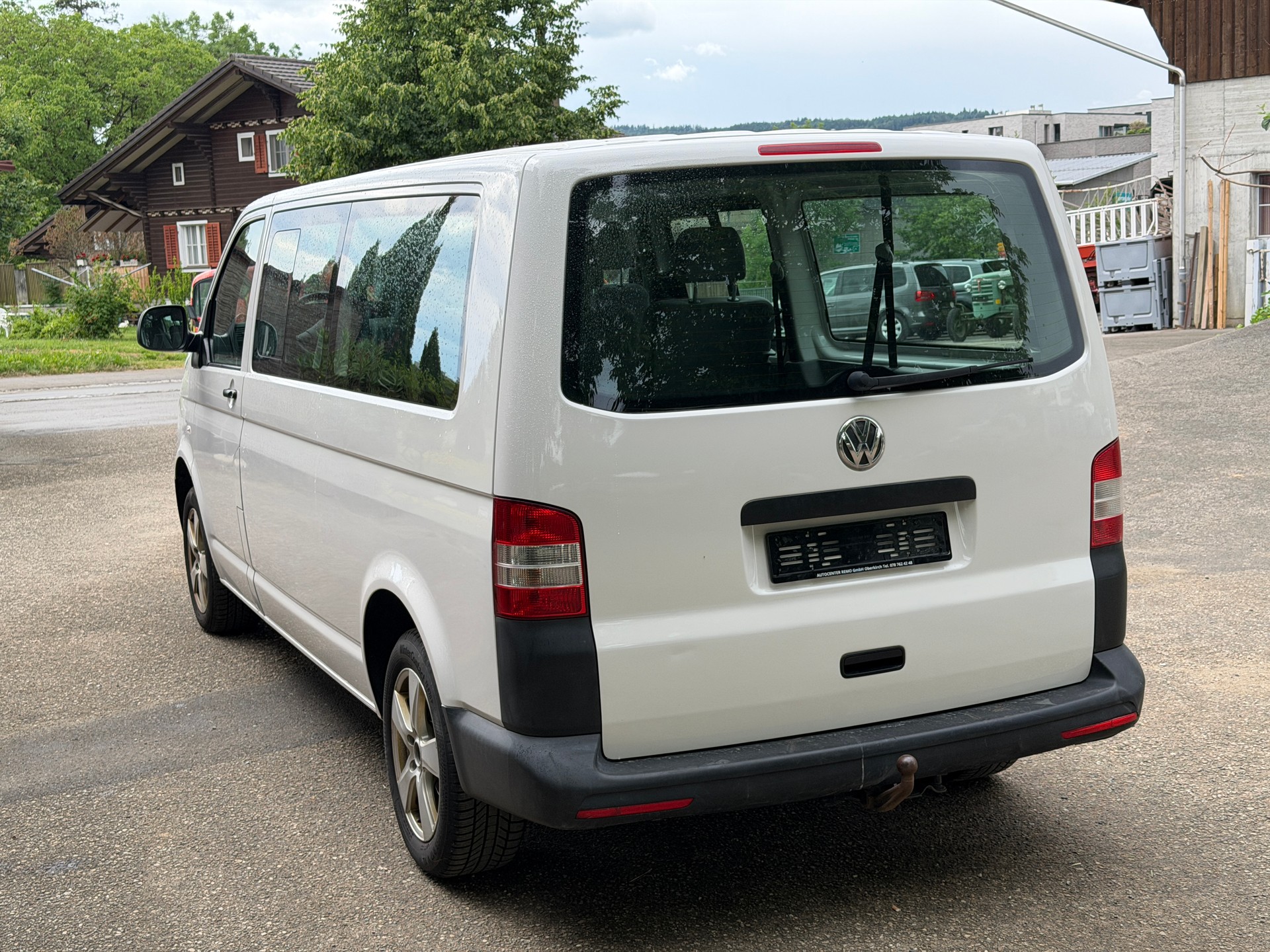 VW T5 2.0 Bi-TDI BMT 4Motion-image-2