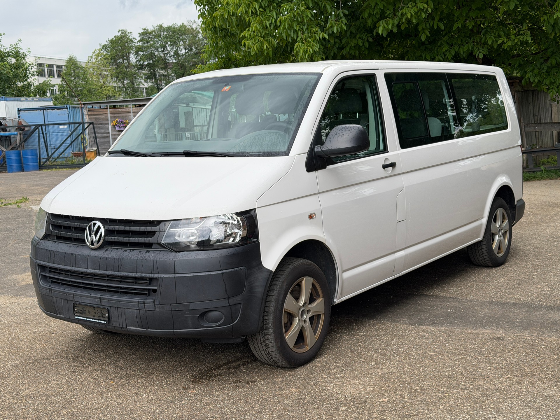 VW T5 2.0 Bi-TDI BMT 4Motion-image-1