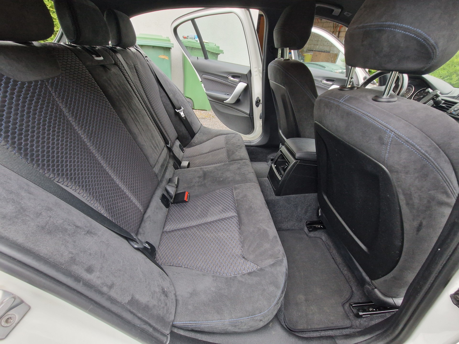 BMW 116i-image-7