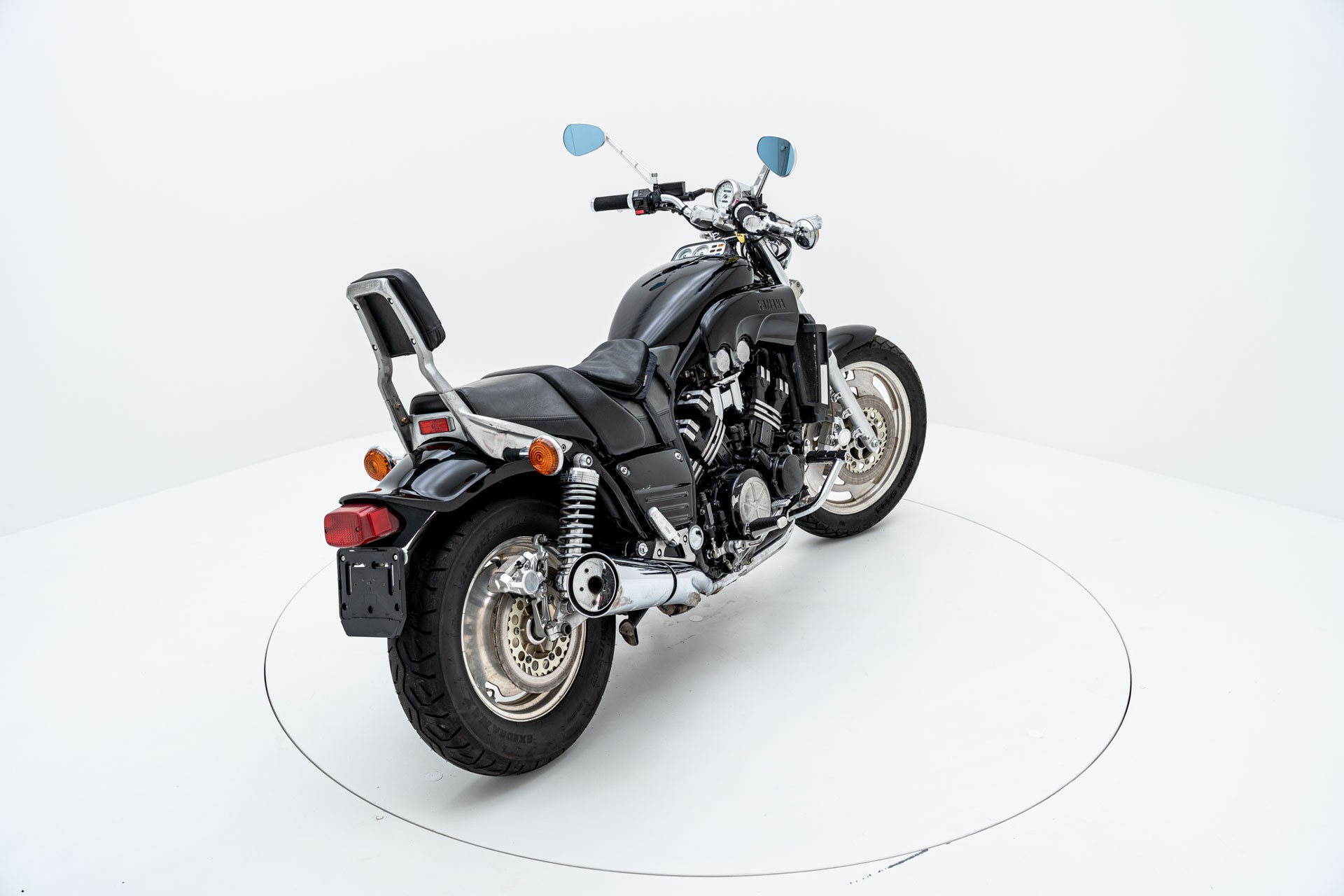YAMAHA V-Max VMX 1200-image-3