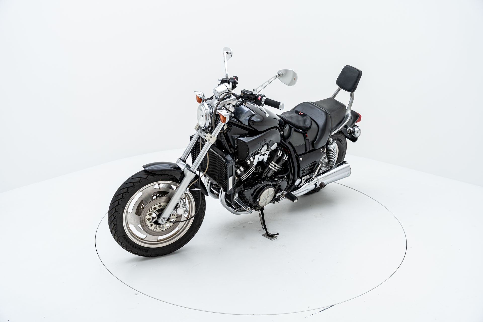 YAMAHA V-Max VMX 1200-image-2