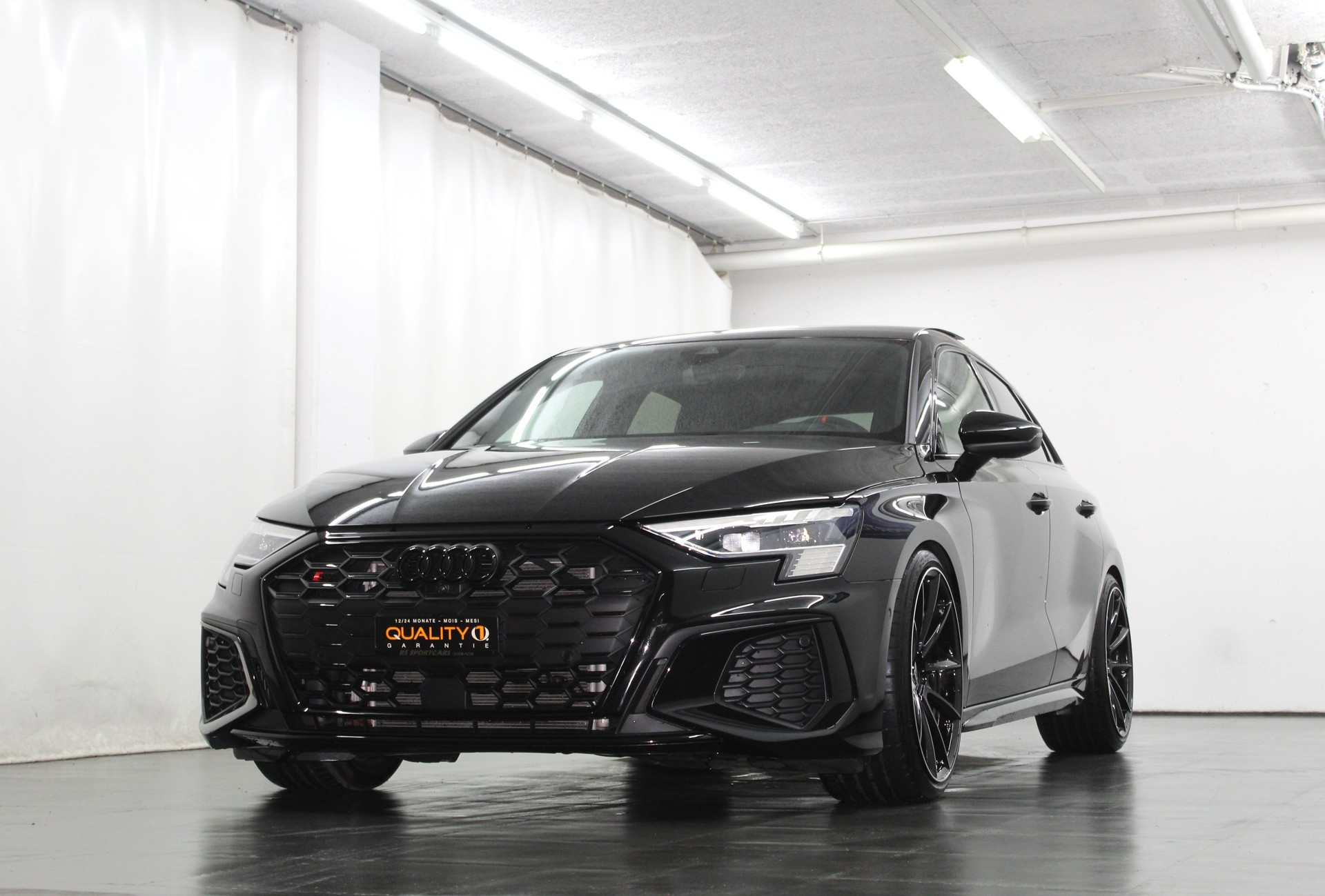 AUDI S3 Sportback 2.0 TFSI quattro S-tronic Black Edition Eibach Federn / CH-Fahrzeug-showroom-element-3