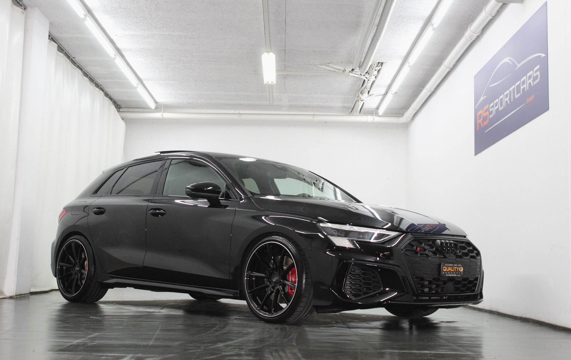 AUDI S3 Sportback 2.0 TFSI quattro S-tronic Black Edition Eibach Federn / CH-Fahrzeug