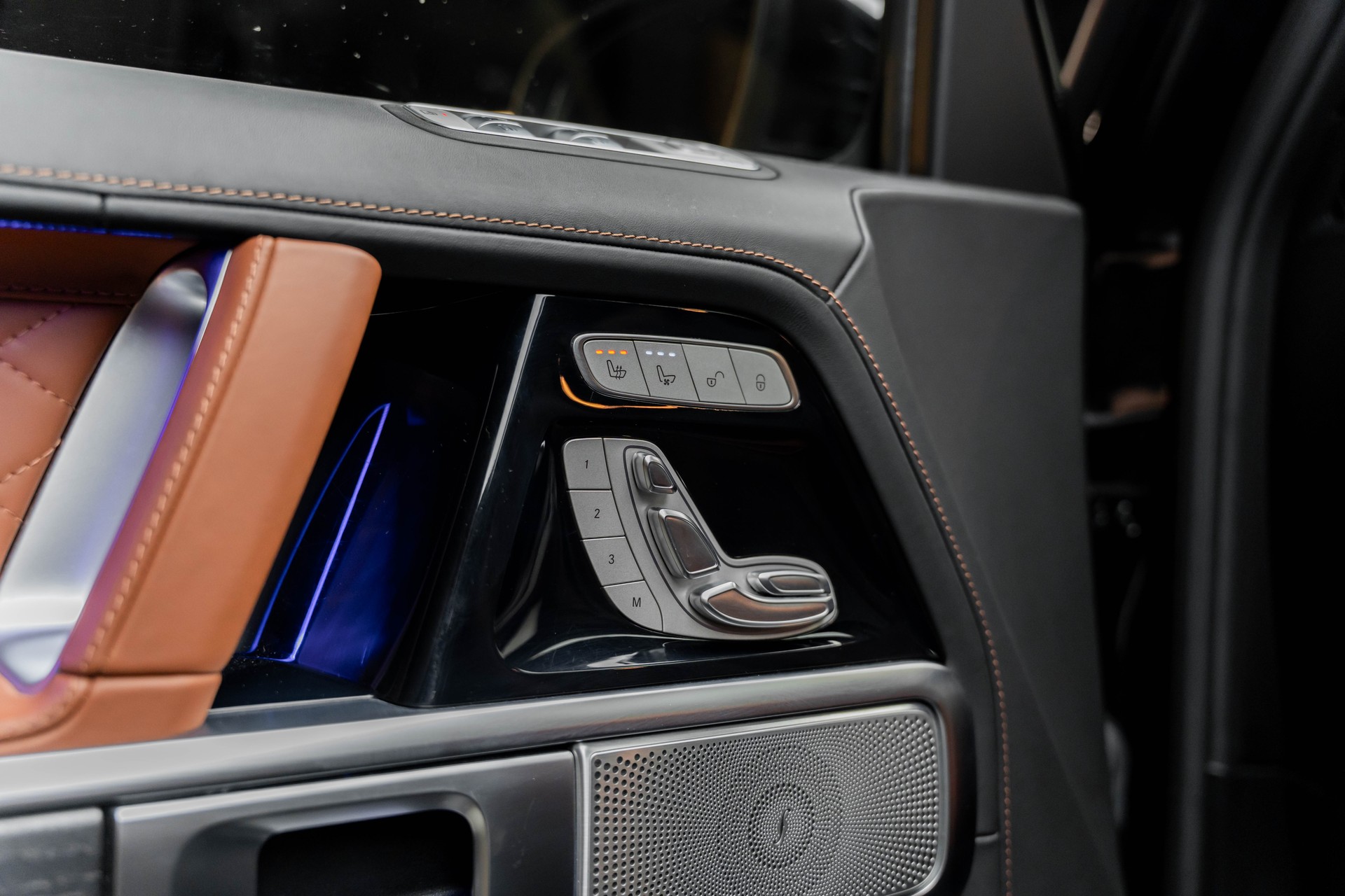 MERCEDES-BENZ G 63 AMG Speedshift Plus G-Tronic-image-22