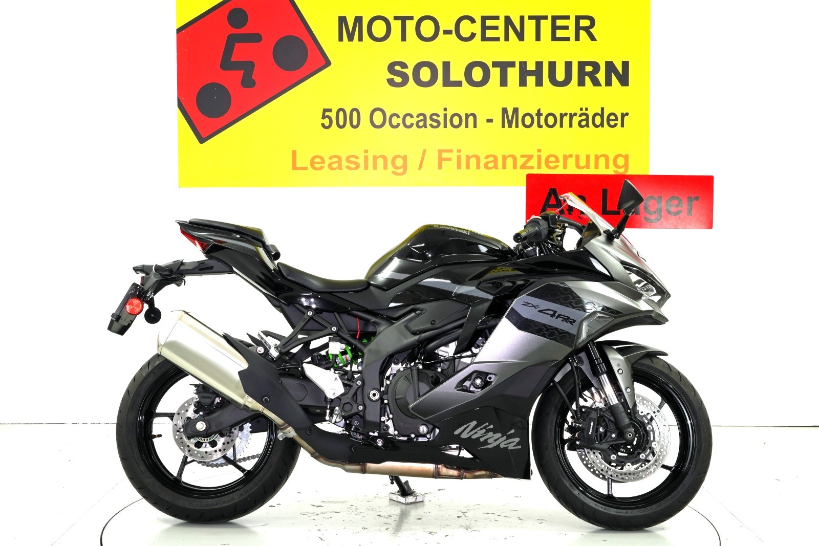 KAWASAKI Ninja ZX-4RR-image-0