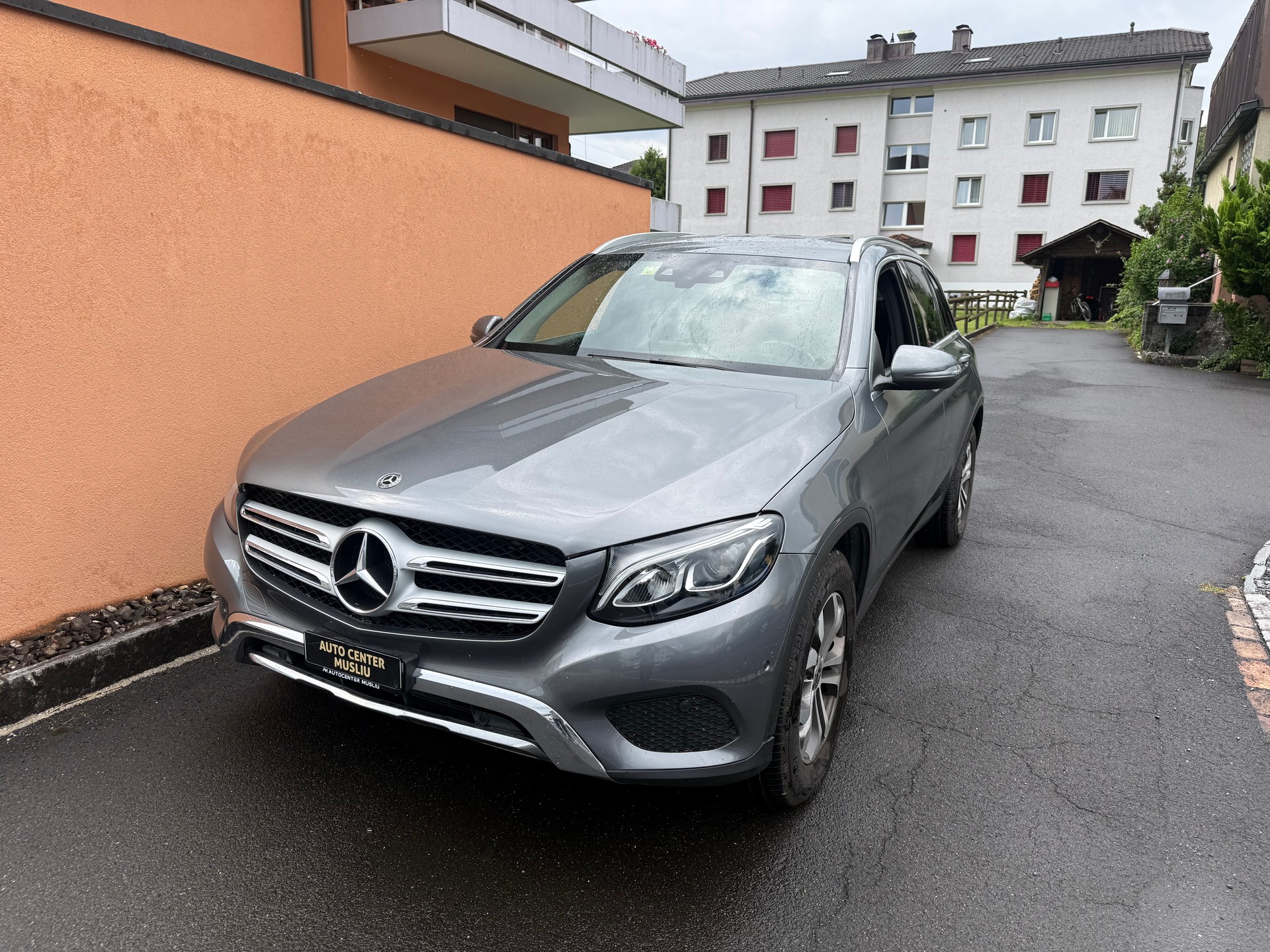 MERCEDES-BENZ GLC 250 d 4Matic 9G-Tronic-image-1