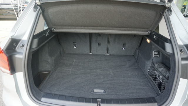 BMW X1 xDrive 18d-image-7