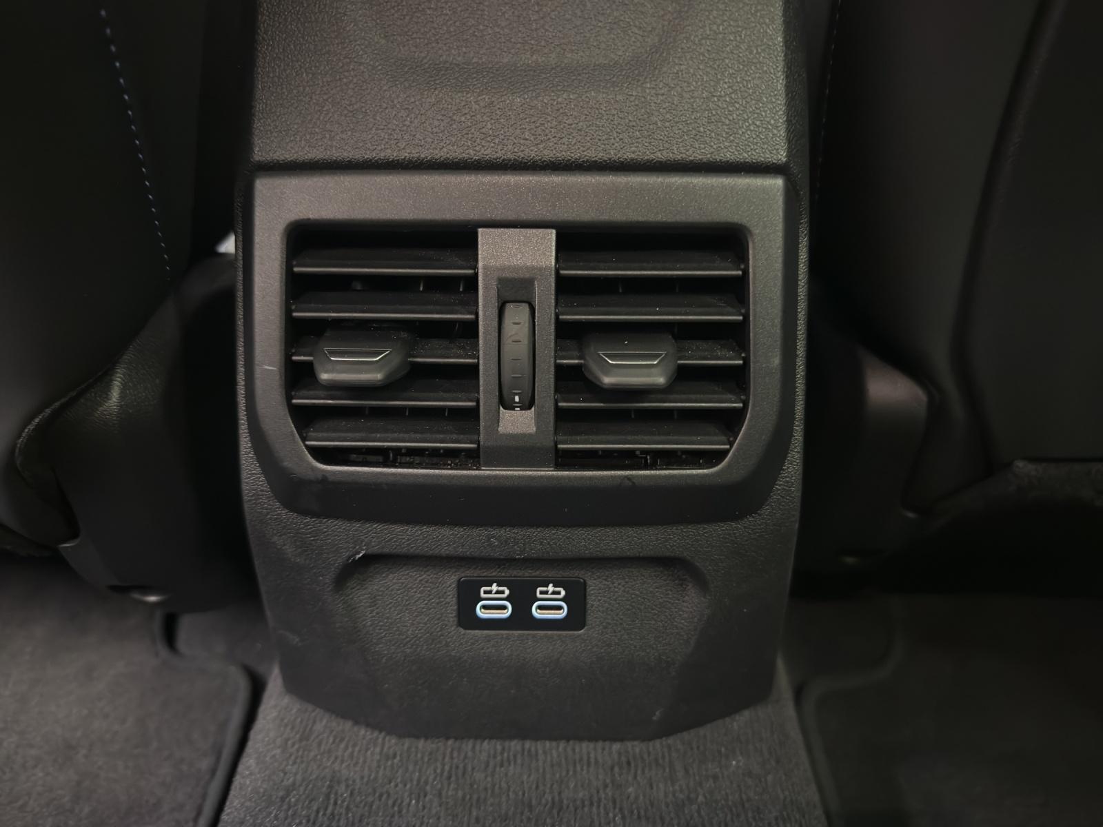BMW 123 xDrive M Sport-image-21