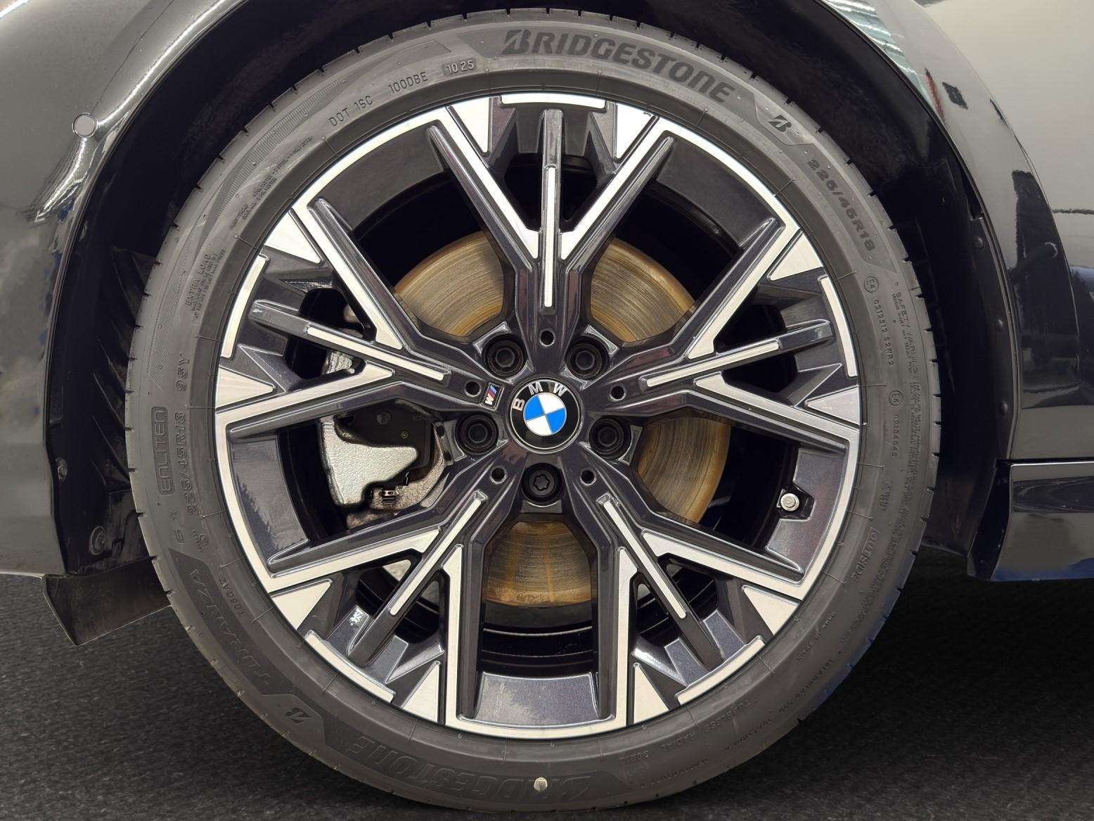 BMW 123 xDrive M Sport-image-8