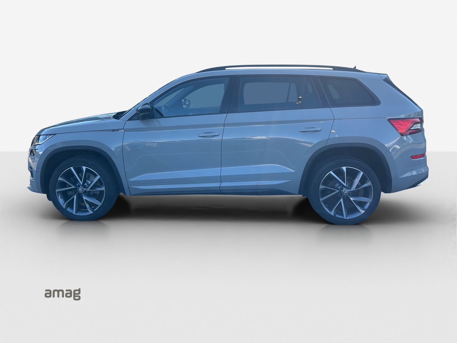 SKODA Kodiaq 2.0 TSI 4x4 SportLine-showroom-element-1