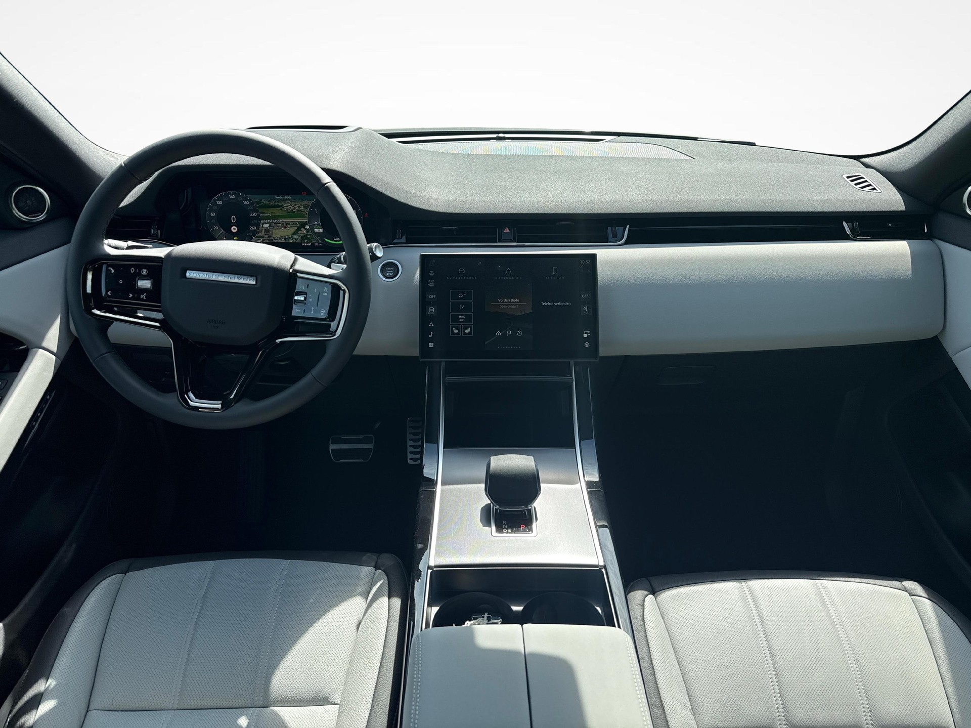 LAND ROVER Range Rover Evoque 1.5 T 270e Dynamic SE-image-8