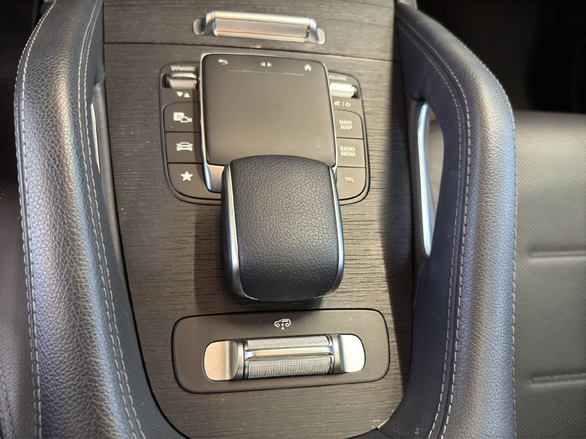 MERCEDES-BENZ GLE 350 de AMG Line 4MATIC Coupé-image-10