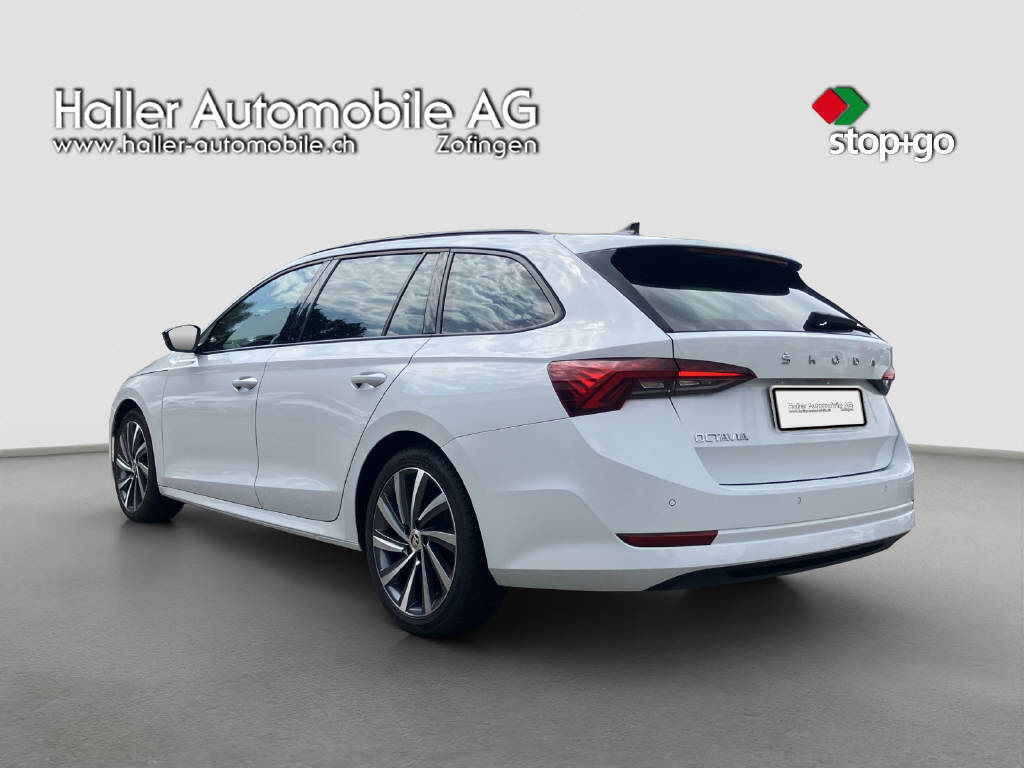SKODA Octavia Combi 2.0 TDI 150 Ambition DSG-showroom-element-2
