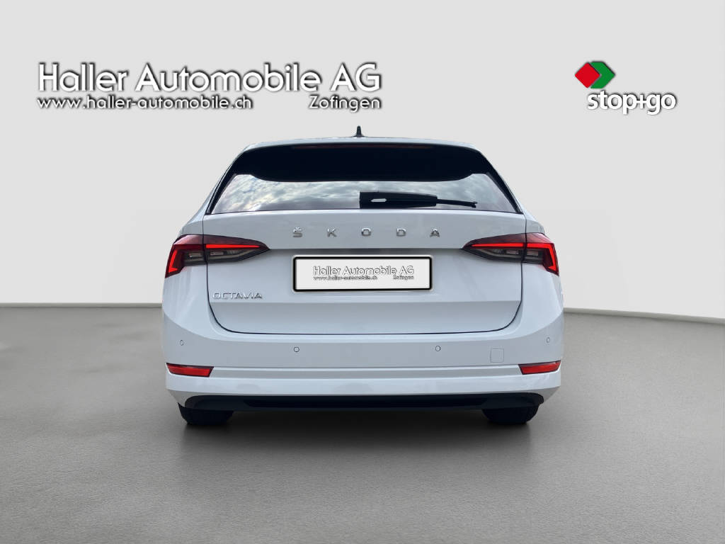 SKODA Octavia Combi 2.0 TDI 150 Ambition DSG-showroom-element-3