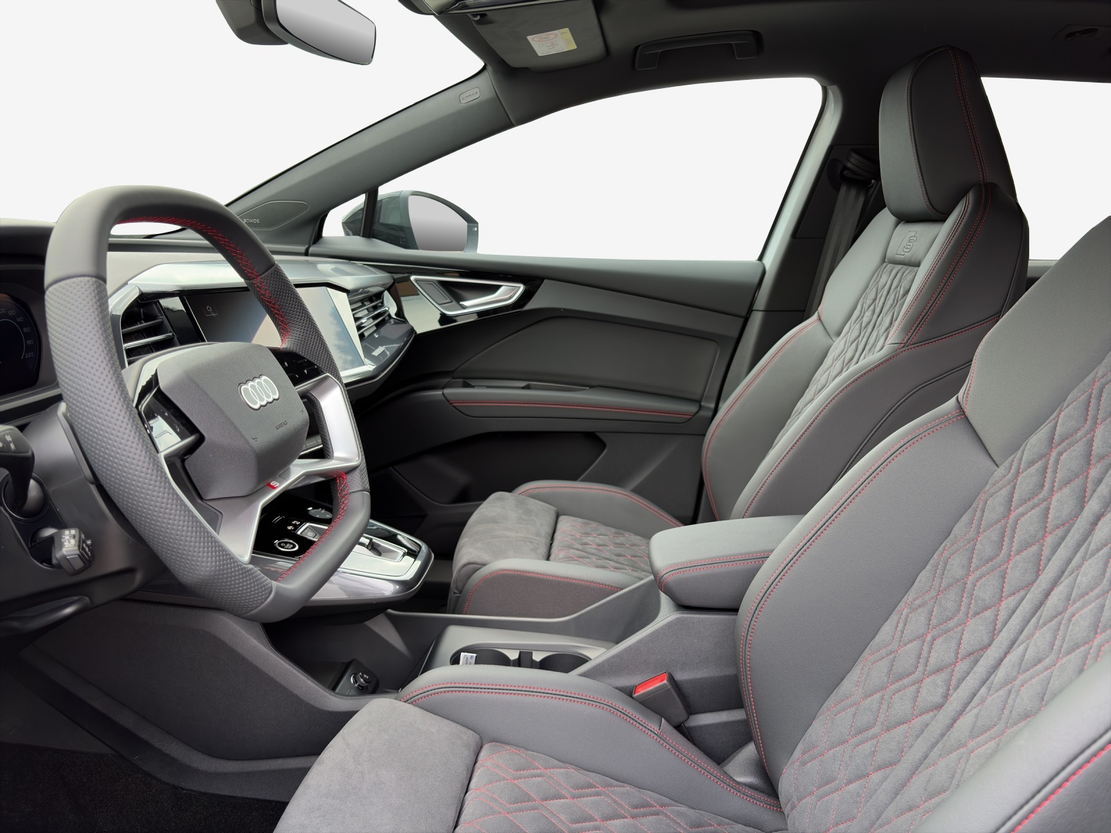 AUDI Q4 e-tron 45 Edition Swiss Ski quattro-image-7