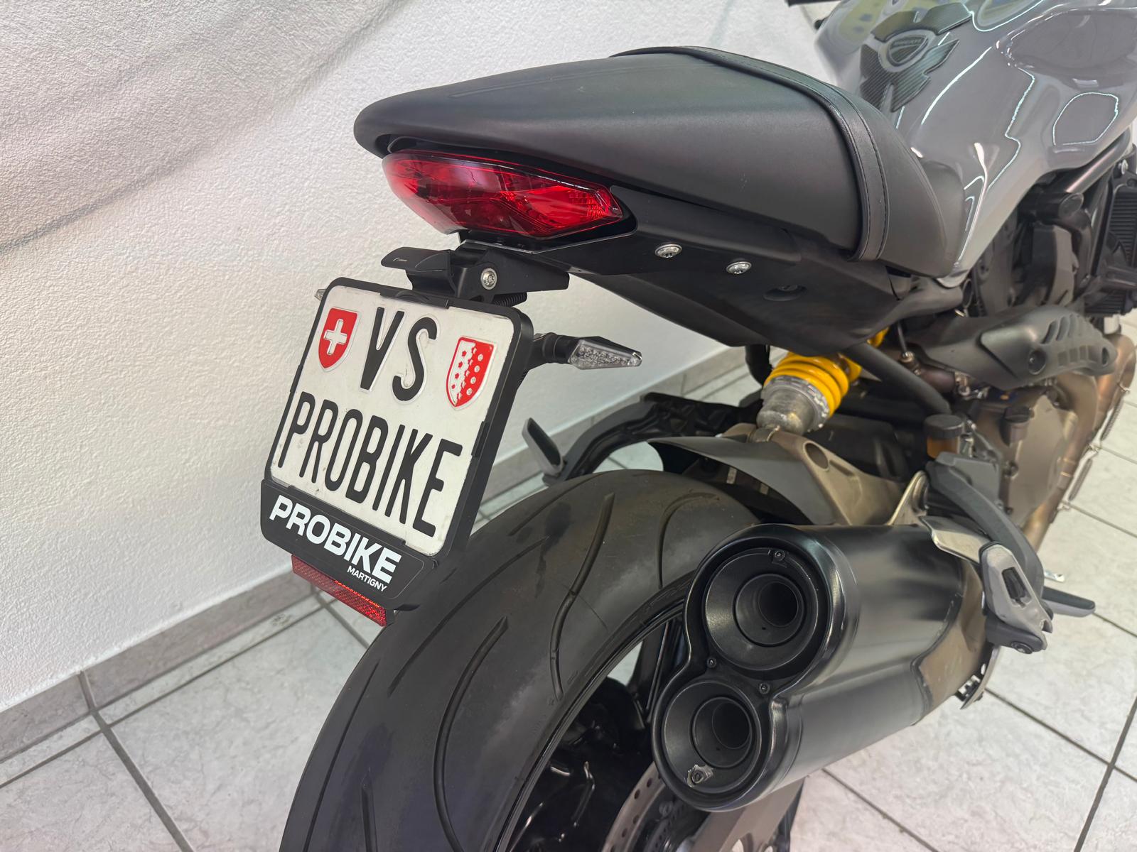 DUCATI Monster 821-image-7