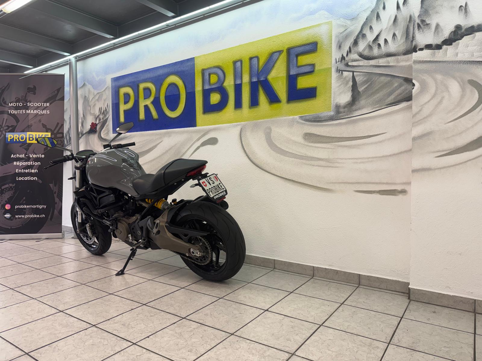 DUCATI Monster 821-image-3