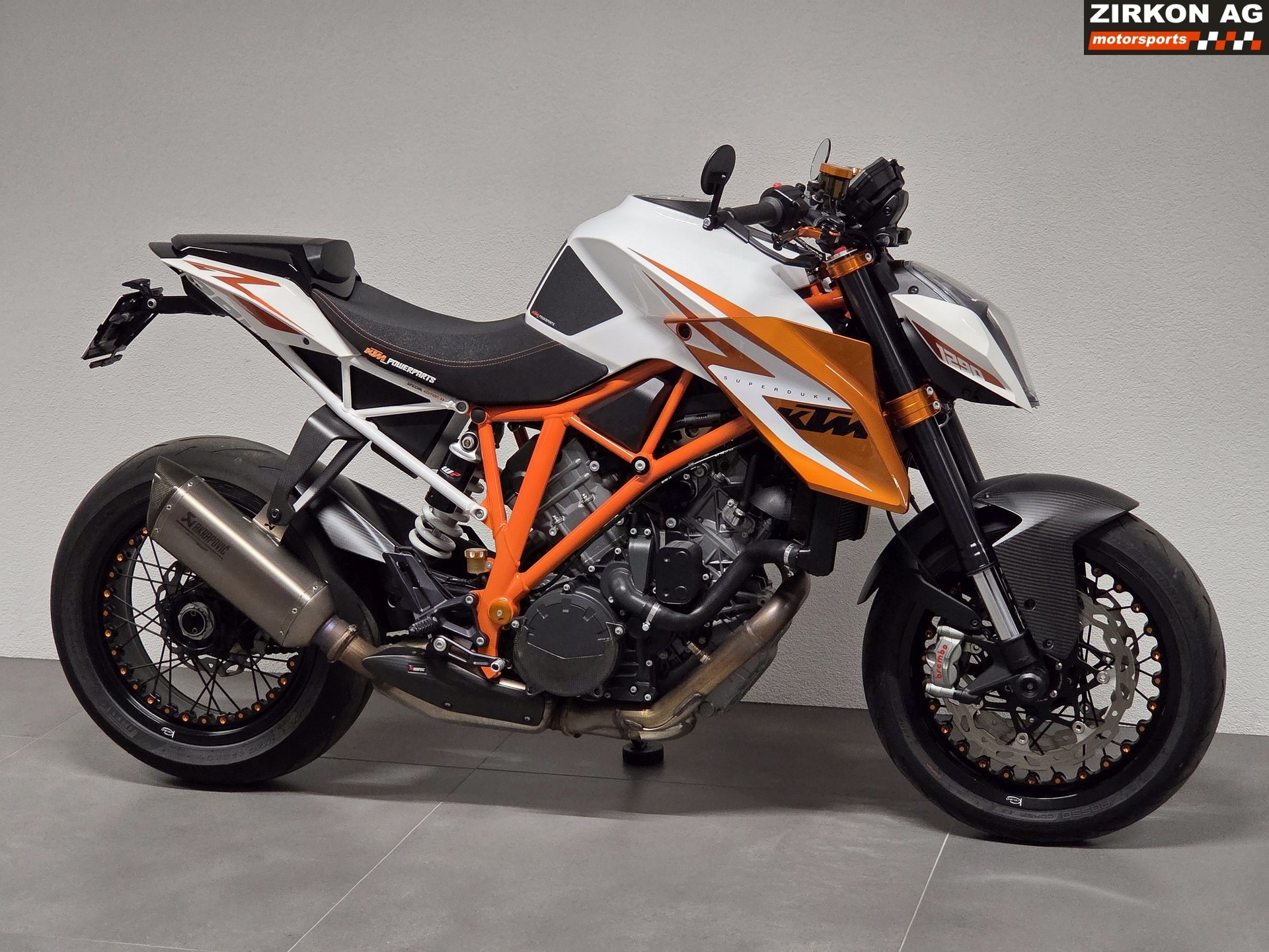 KTM 1290 Super Duke R Special Edition-image-1