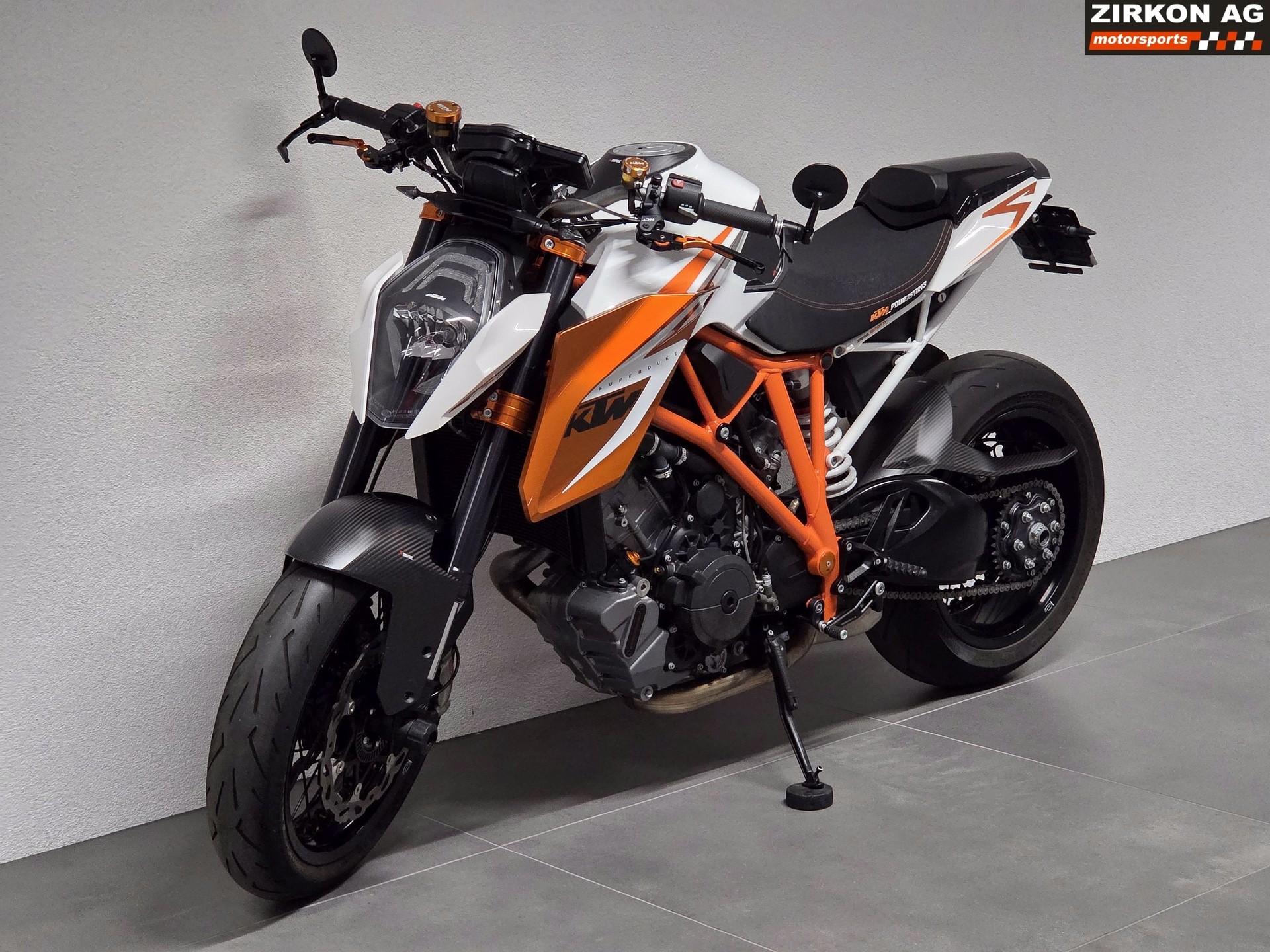 KTM 1290 Super Duke R Special Edition-image-7