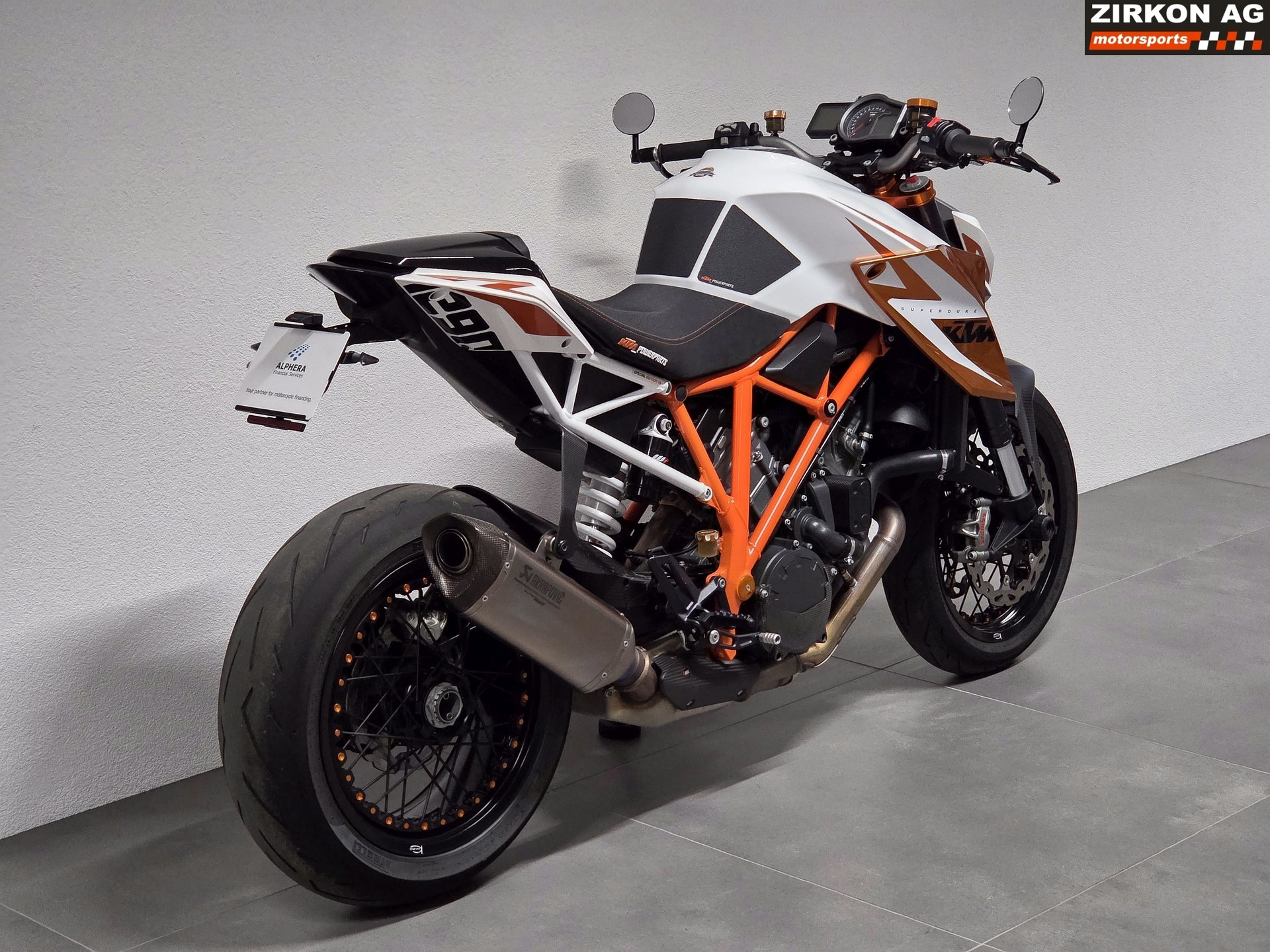 KTM 1290 Super Duke R Special Edition-image-6