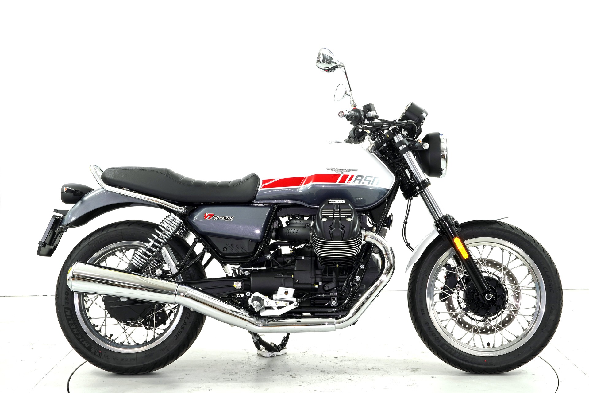 MOTO GUZZI V7 Special-image-3