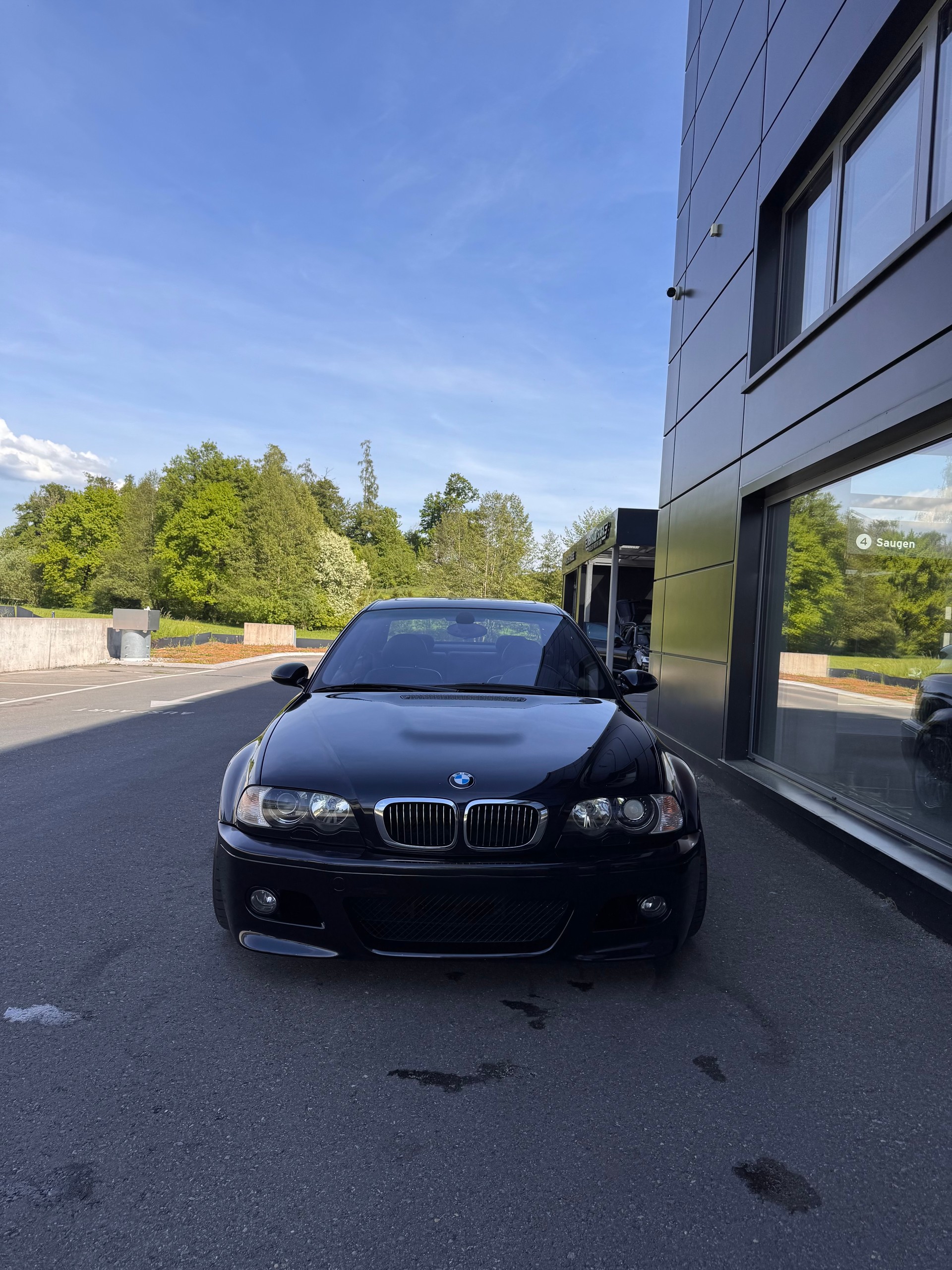 BMW M3-image-1