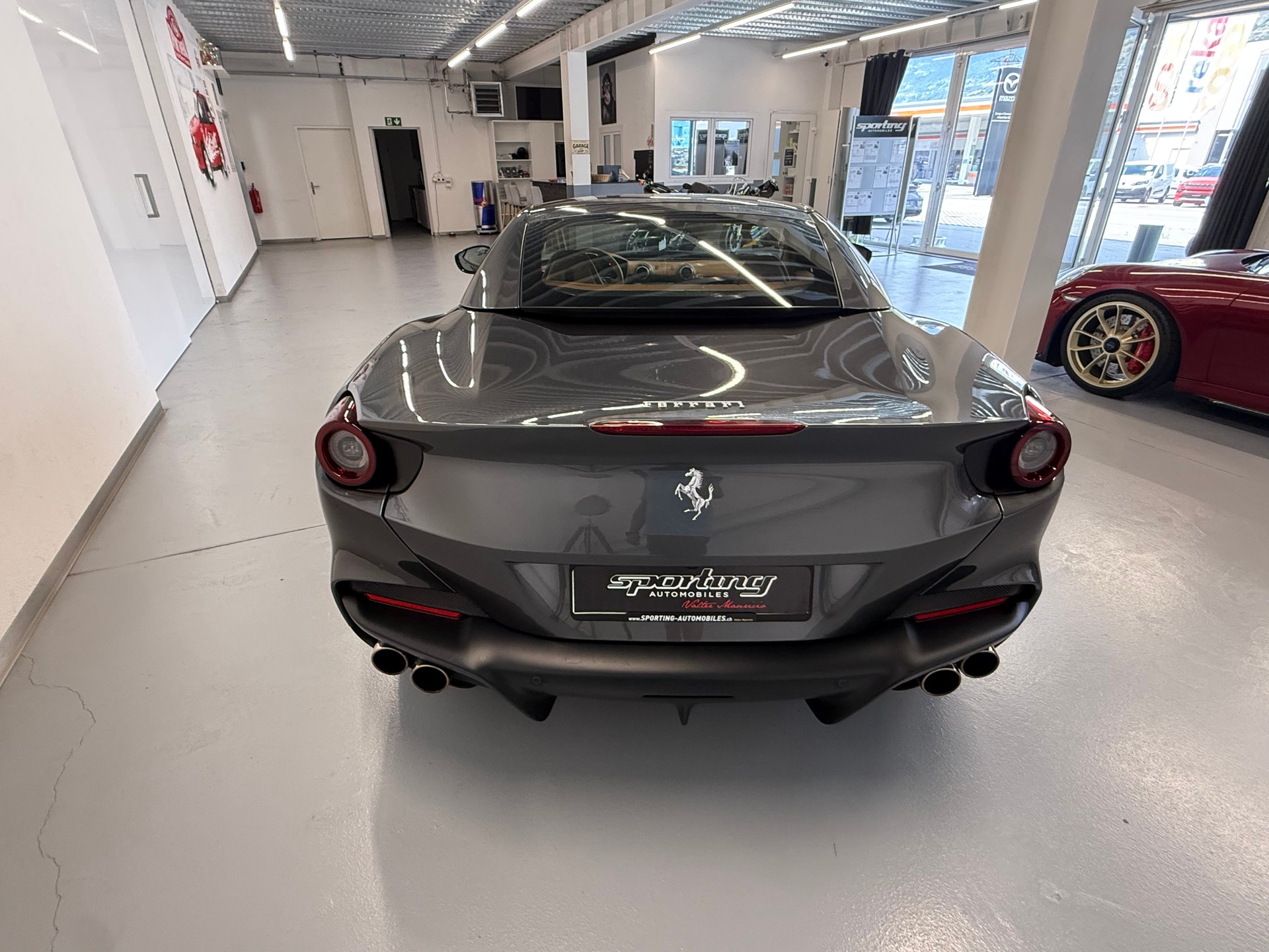 FERRARI Portofino 3.9 V8 T M-image-8