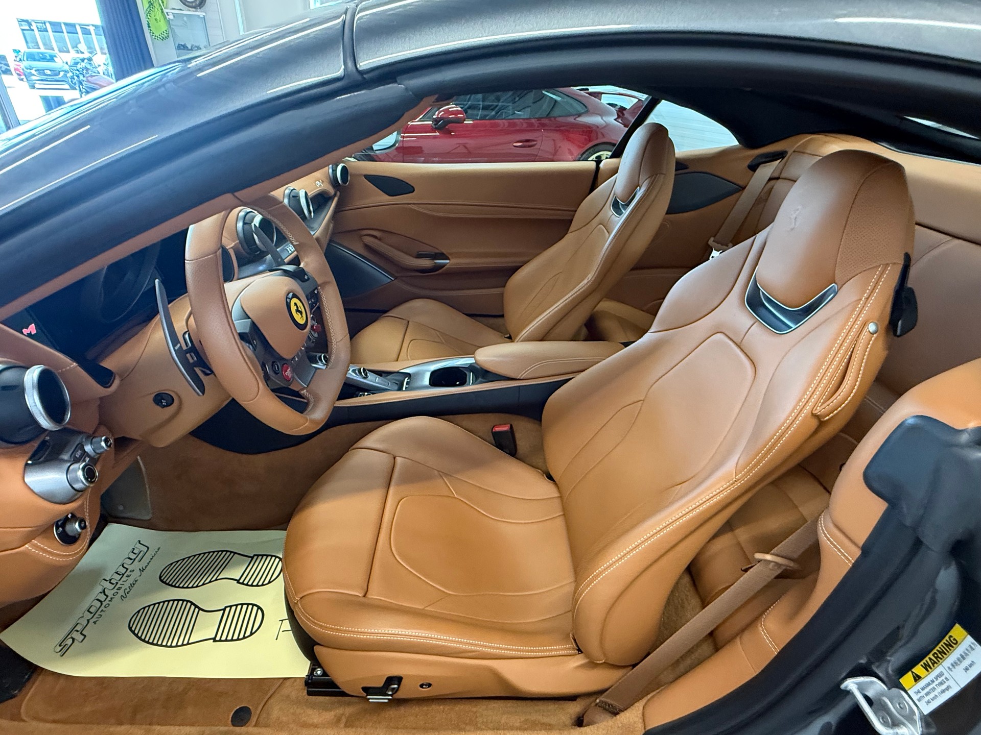 FERRARI Portofino 3.9 V8 T M-image-12
