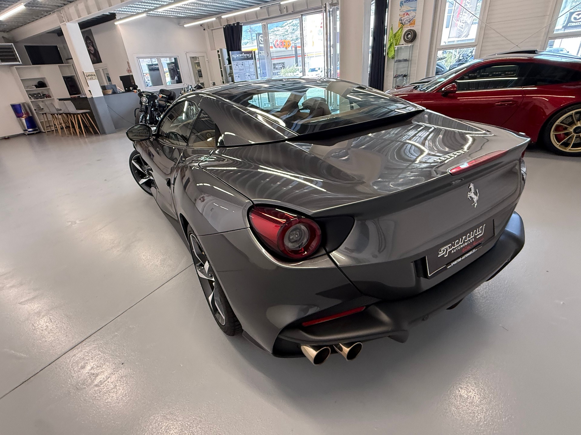 FERRARI Portofino 3.9 V8 T M-image-9