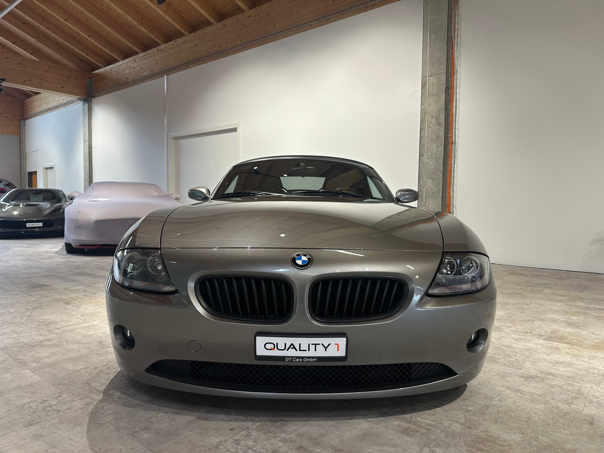 BMW Z4 3.0i Roadster 6-Gang Handschalter/Frisch ab MFK und grossem Service/Einzigartiger Klassiker mit wenig km!-showroom-element-1