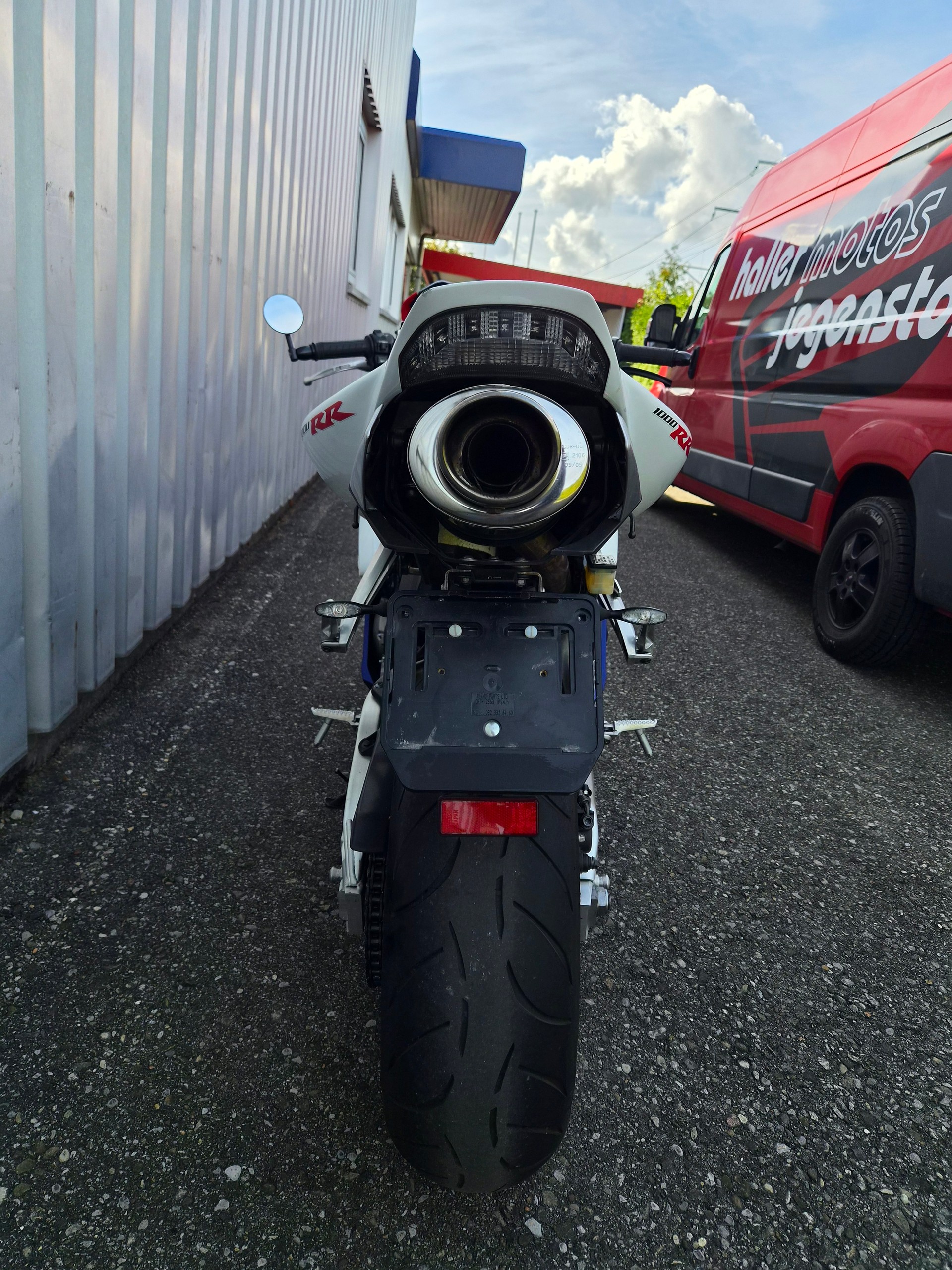 HONDA CBR 1000 RR KUNDENAUFTRAG-image-5