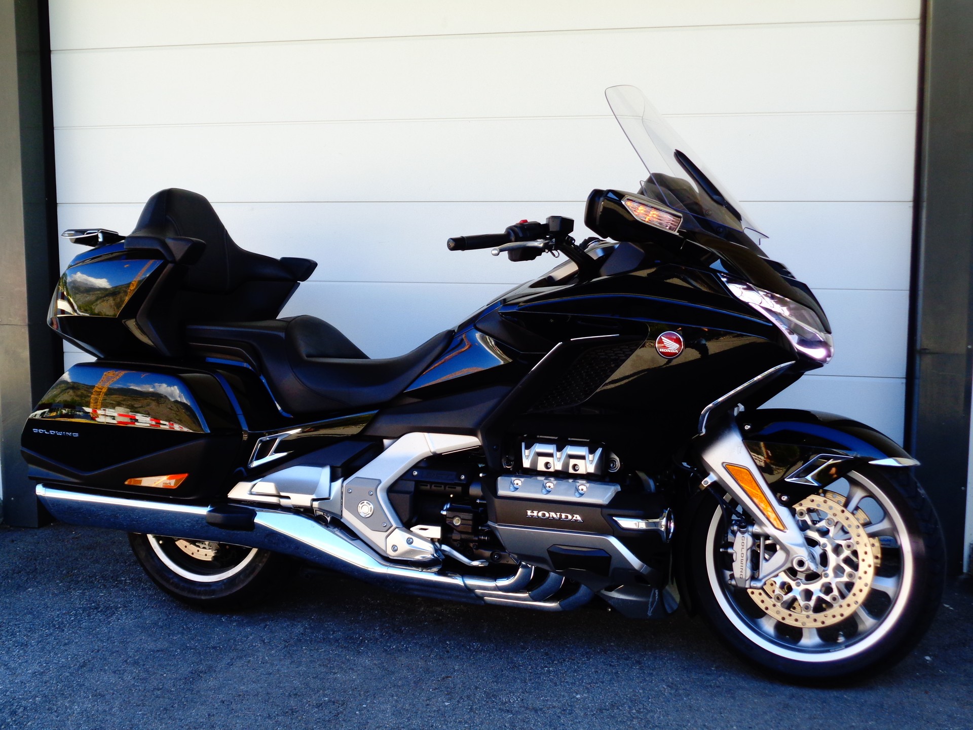 HONDA GL 1800 DA DCT Goldwing Tour Airbag-image-0