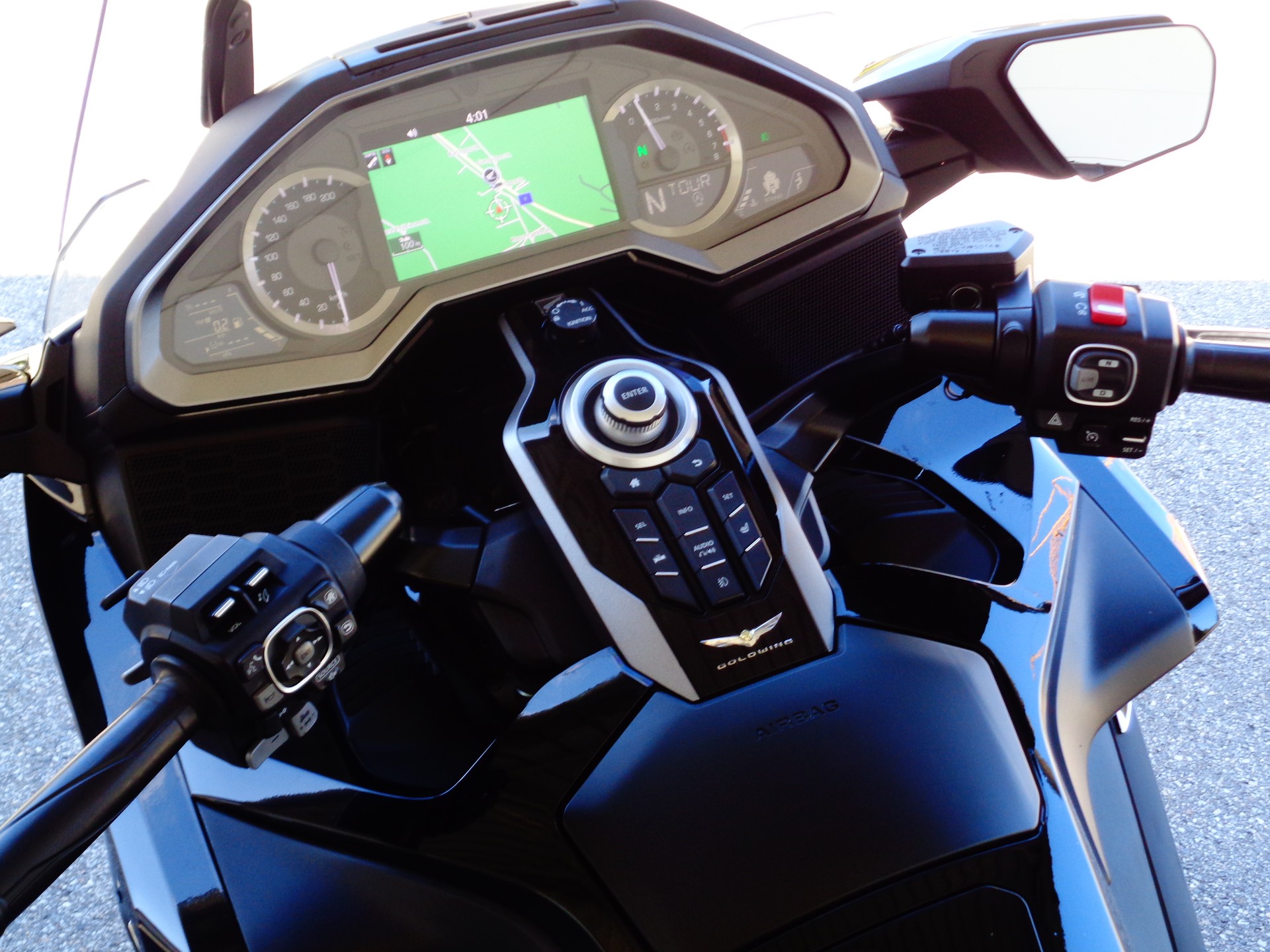 HONDA GL 1800 DA DCT Goldwing Tour Airbag-image-5
