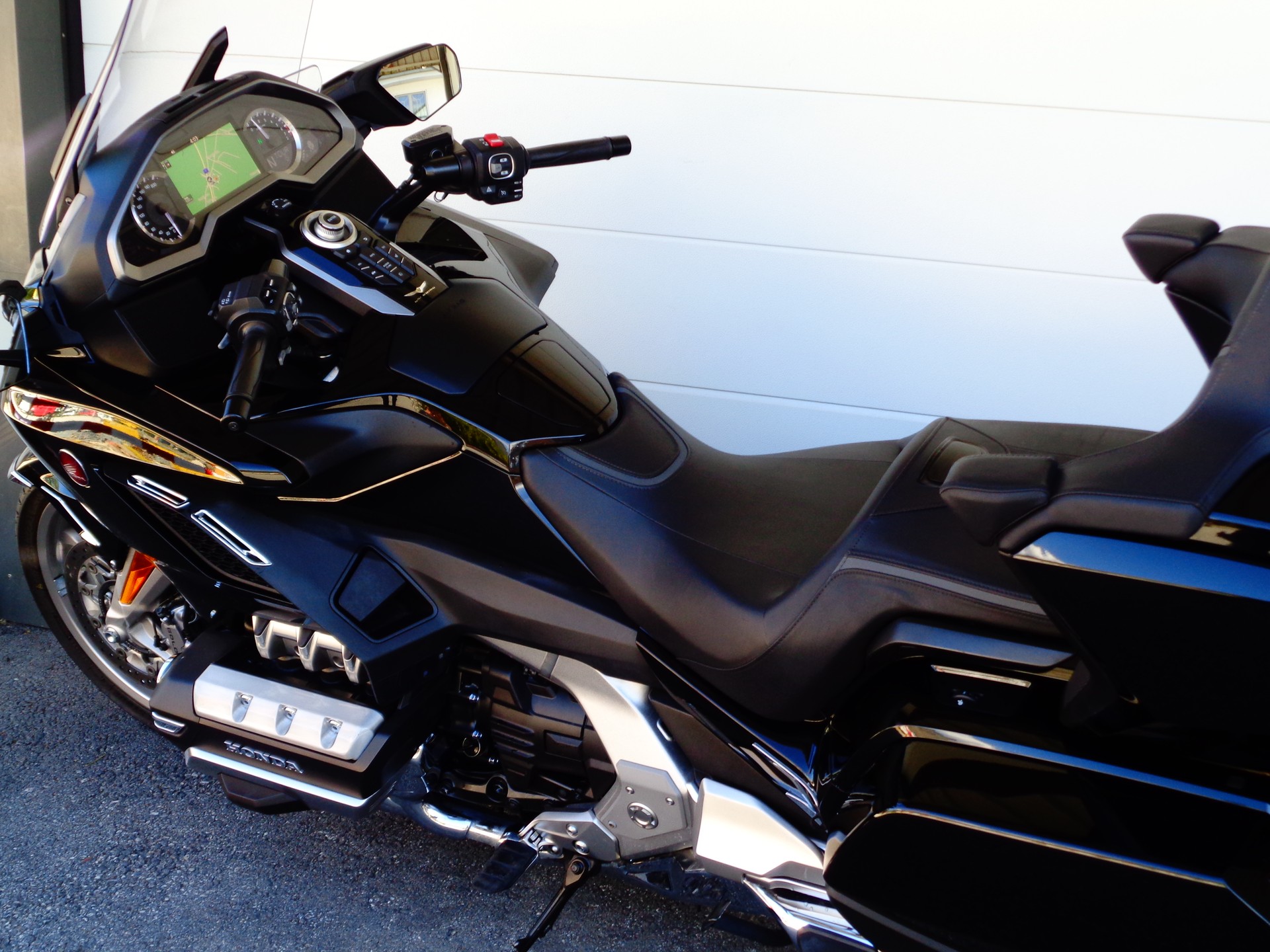HONDA GL 1800 DA DCT Goldwing Tour Airbag-image-11