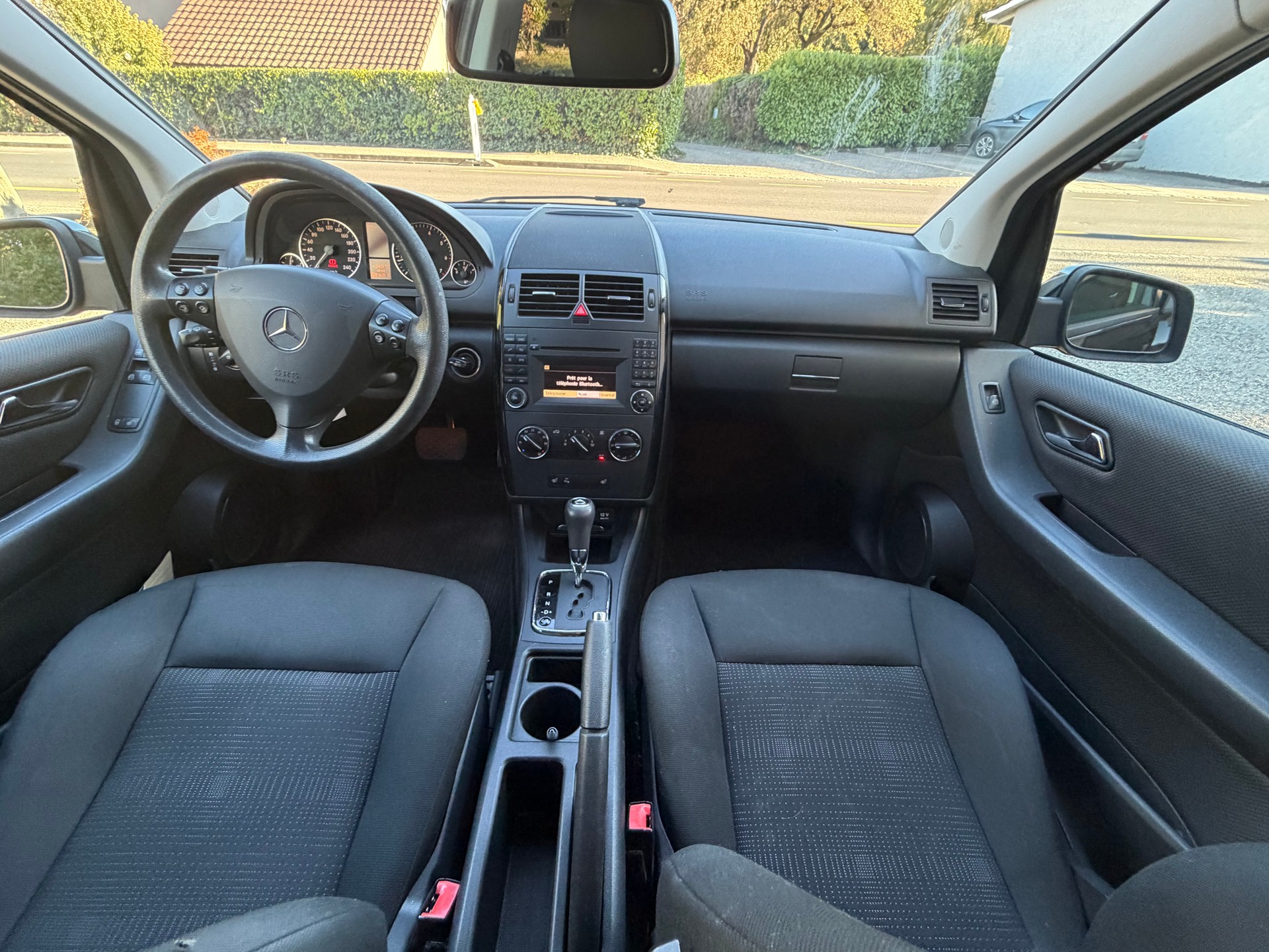 MERCEDES-BENZ A 160 My Star Autotronic-image-8