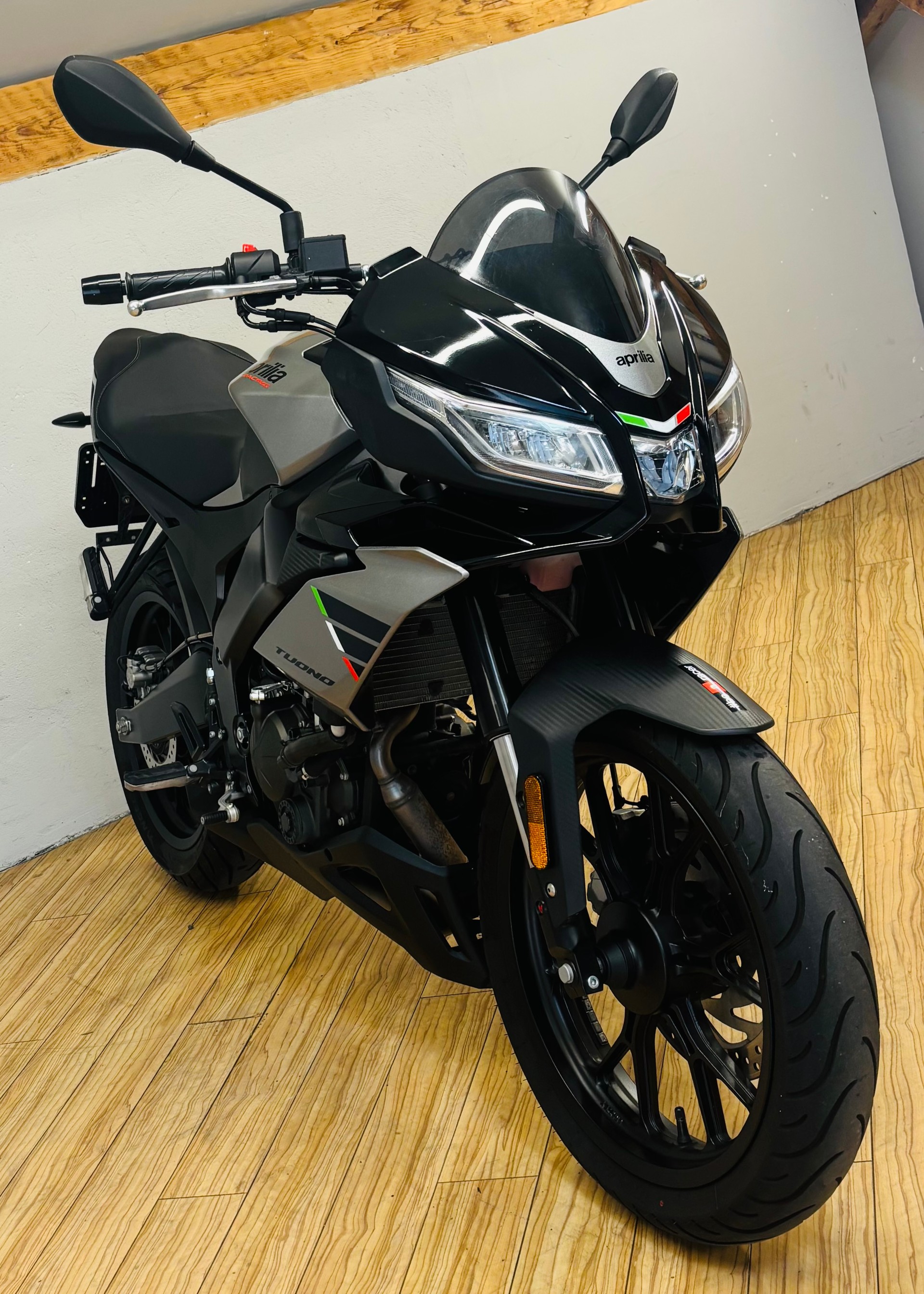 APRILIA Tuono 125-image-0