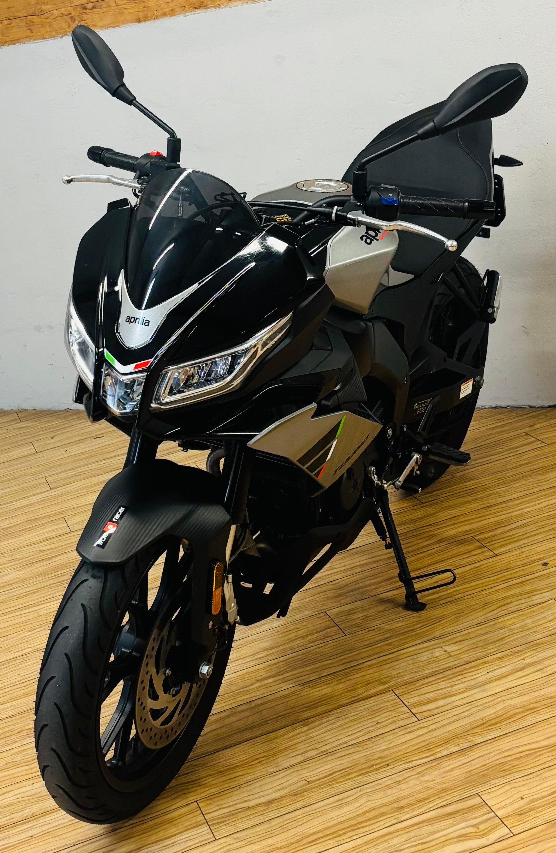 APRILIA Tuono 125-image-6