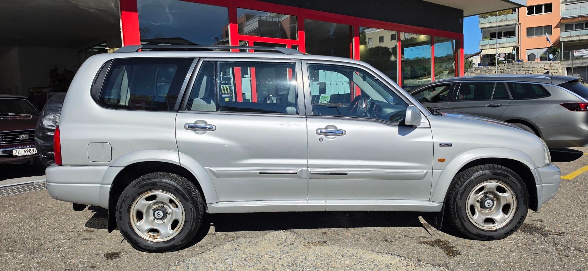 SUZUKI Grand Vitara 2.7 V6 Wagon-showroom-element-1