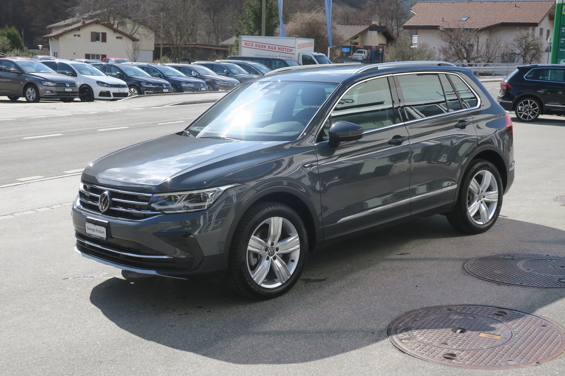 VW Tiguan 2.0 TDI SCR Elegance 4Motion DSG-image-7