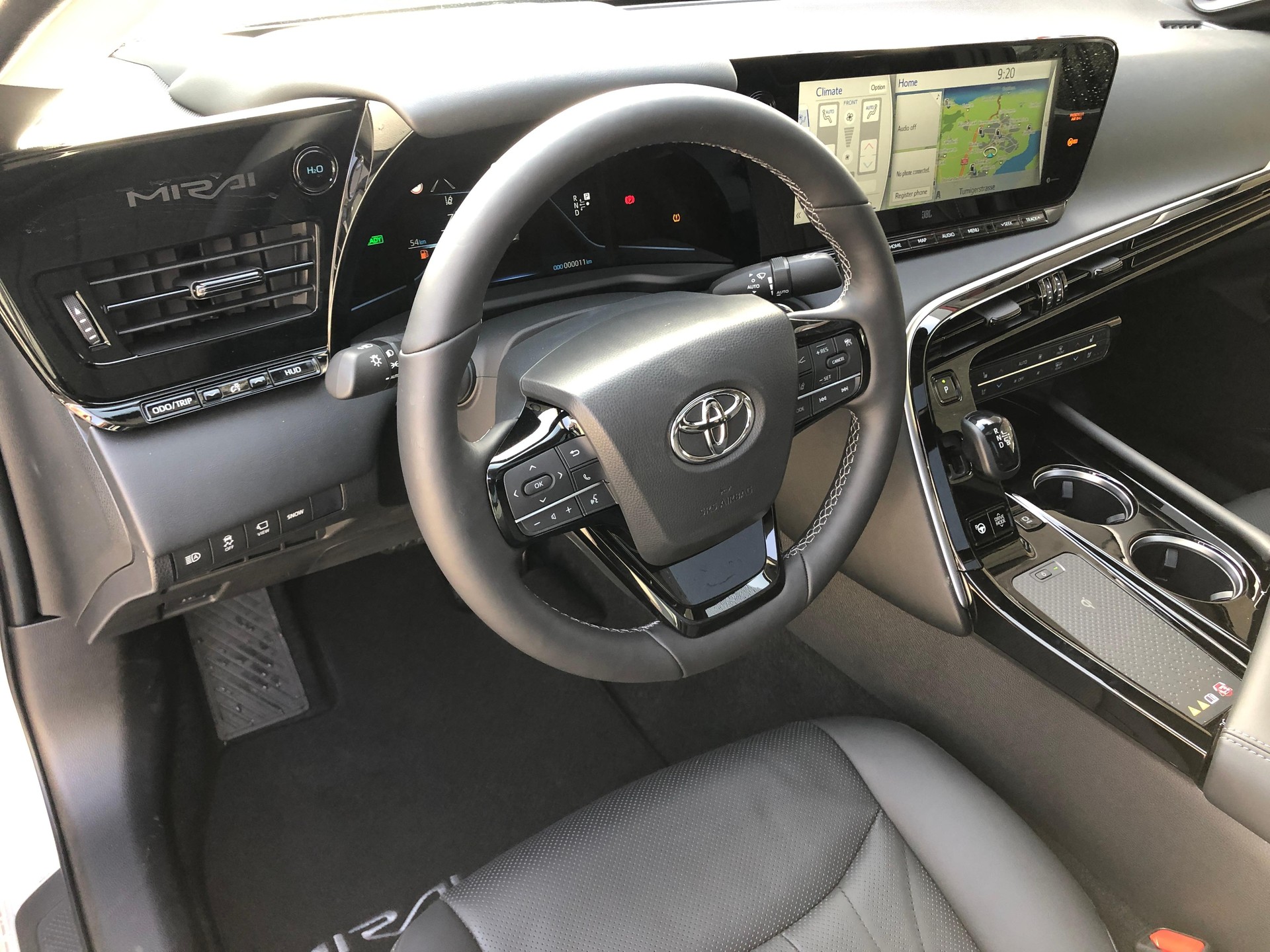 TOYOTA Mirai Fuel Cell Platinum-image-9